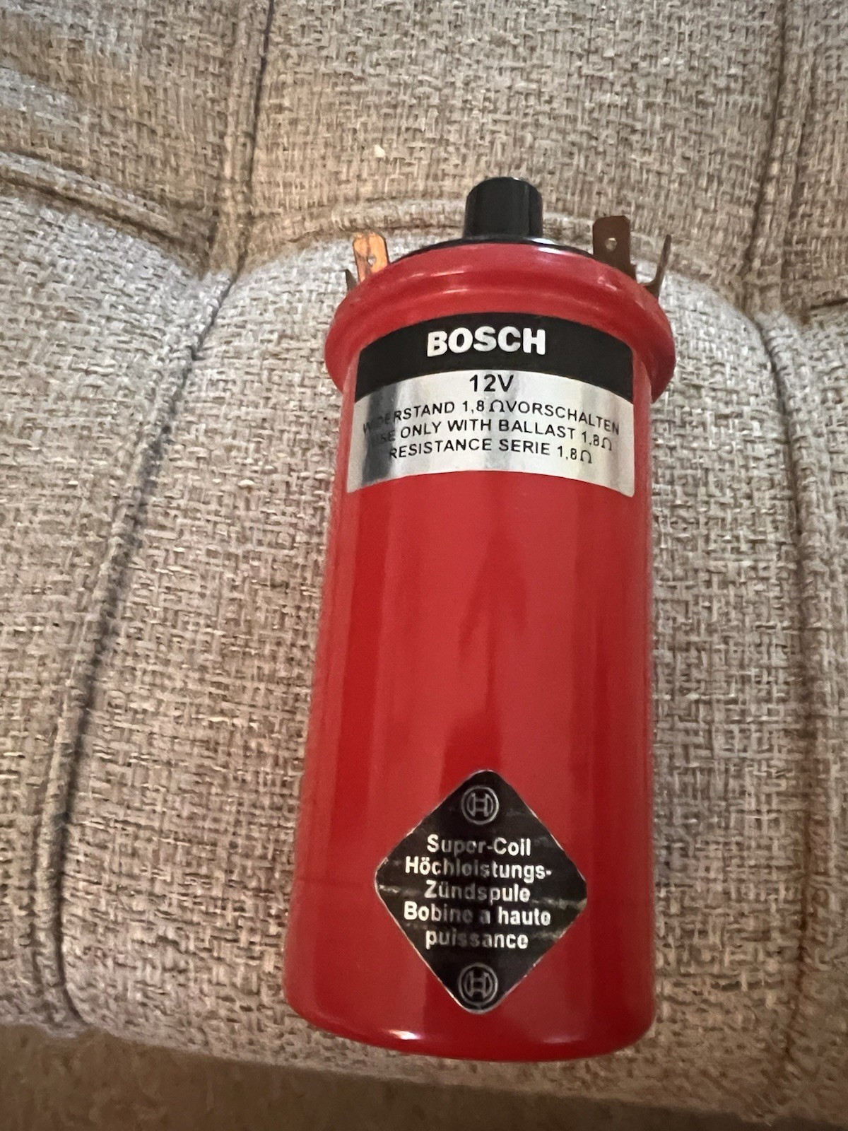 NOS Bosch 12V Ignition Red Coil - #00 035 / 0 221 119 050 NOS Bosch 12V Ignition Red Coil - #00 035 / 0 221 119 050
