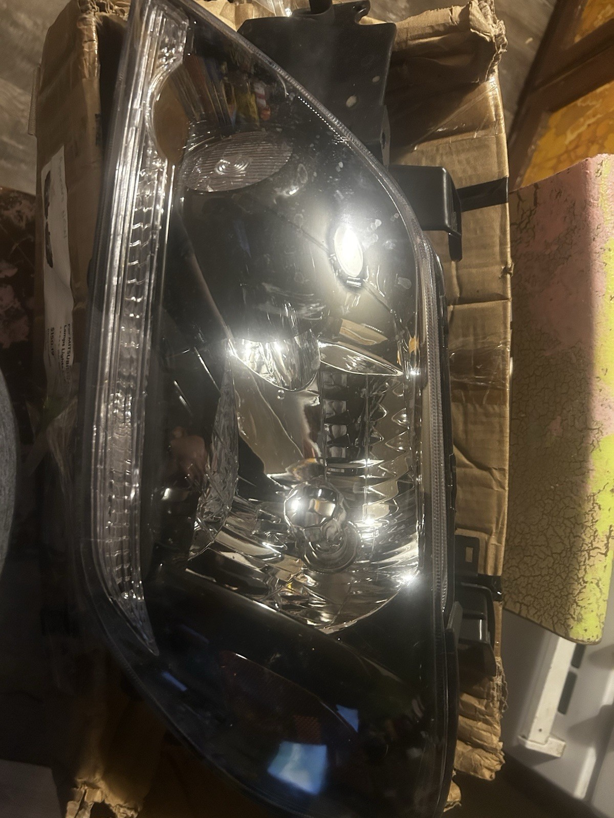 Mitsubishi Outlander 2003-2006 Front Headlights L&R