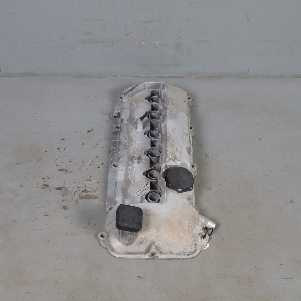 2004-2006 BMW 325i 330i M56 SLUV Engine Valve Cover 11127521086 OEM 2004-2006 BMW 325i 330i M56 SLUV Engine Valve Cover 11127521086 OEM