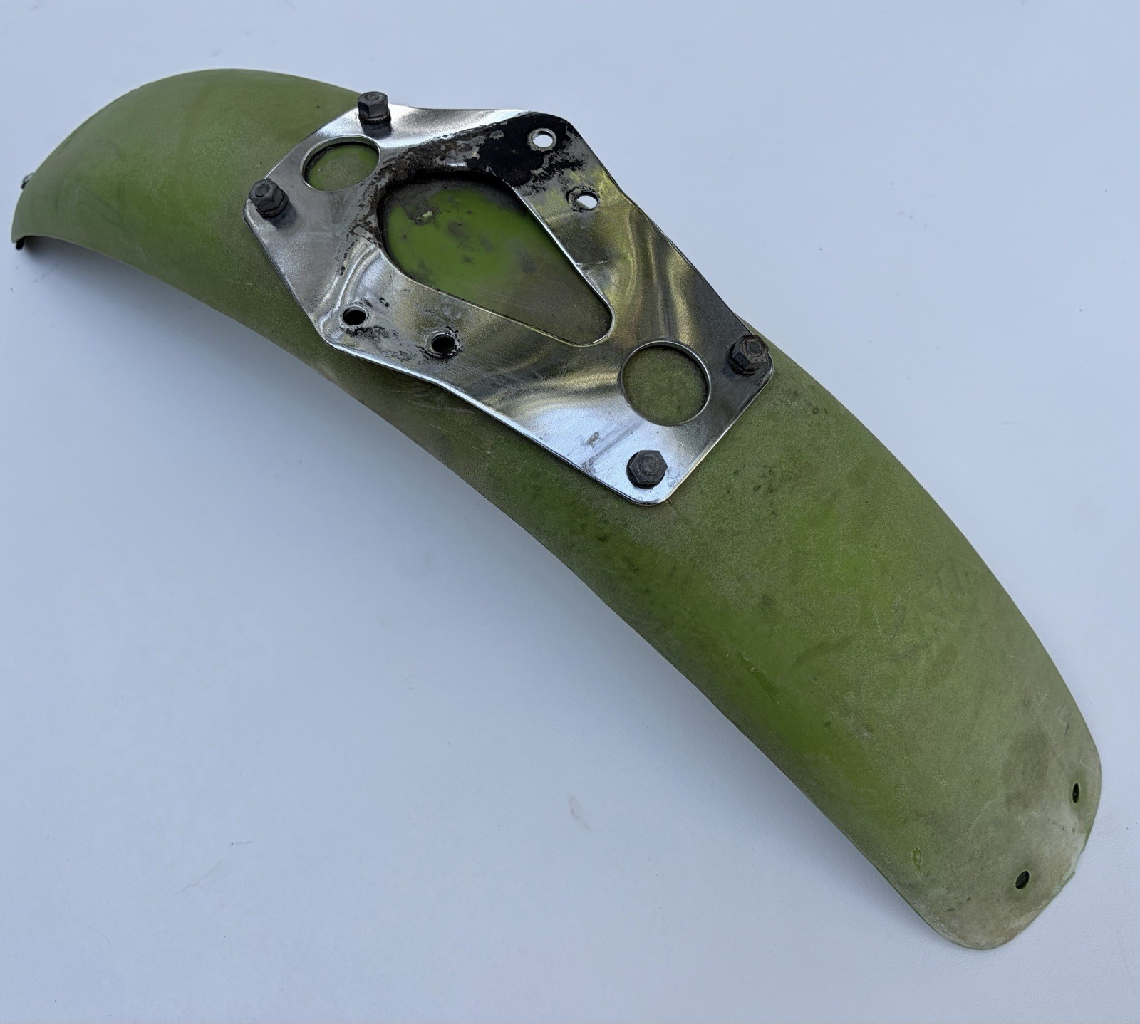 Hodaka Front Fender Road Toad Mounting Bracket Plastic OEM Original 1975 #978730