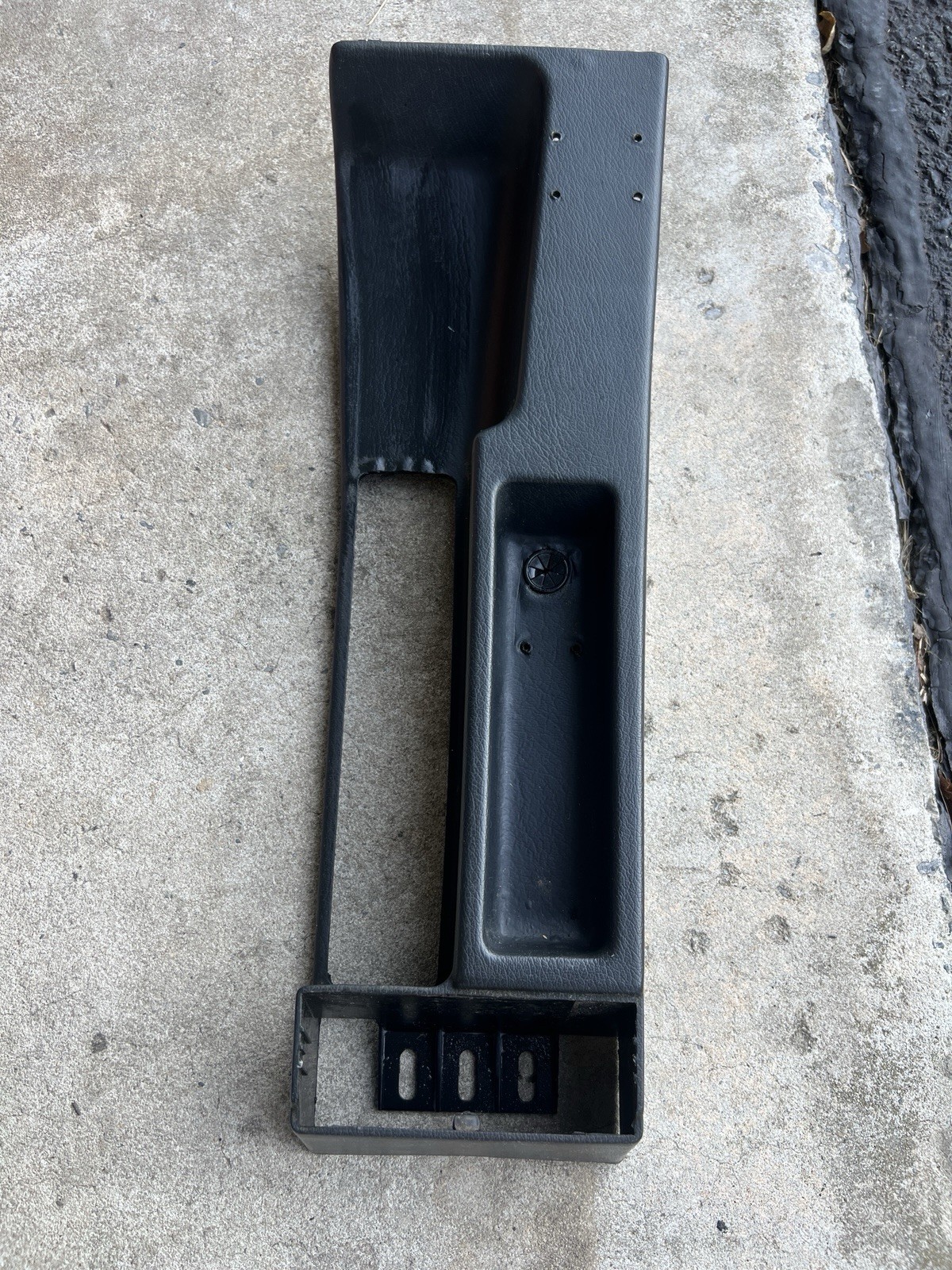84-91 BMW E30 325i 318i Center Console And E-Brake Boot Black OEM 84-91 BMW E30 325i 318i Center Console And E-Brake Boot Black OEM
