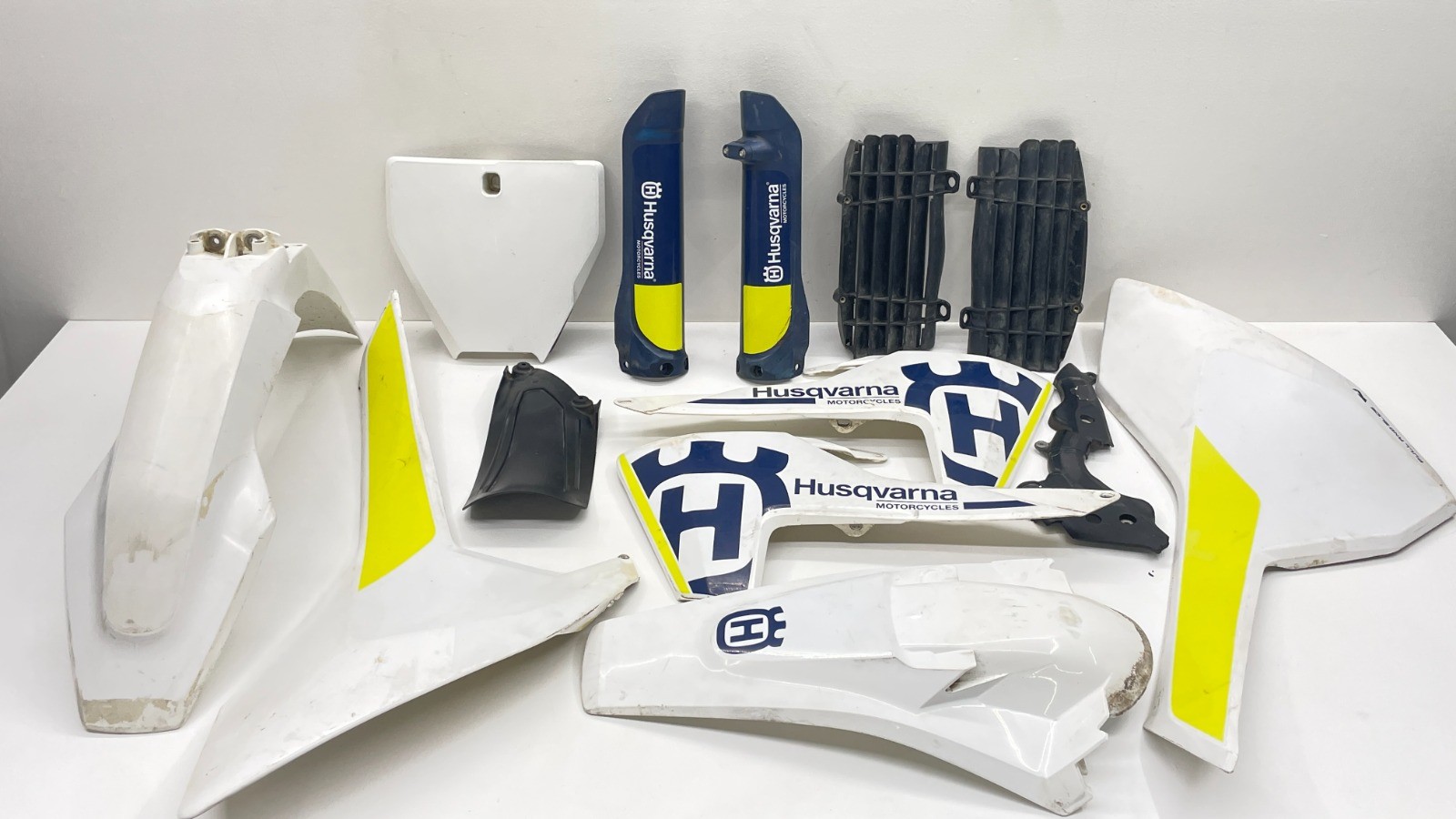 OEM Plastic White Kit Fits Husqvarna FC250 2016-2018 Shroud Fender Panel Guard 