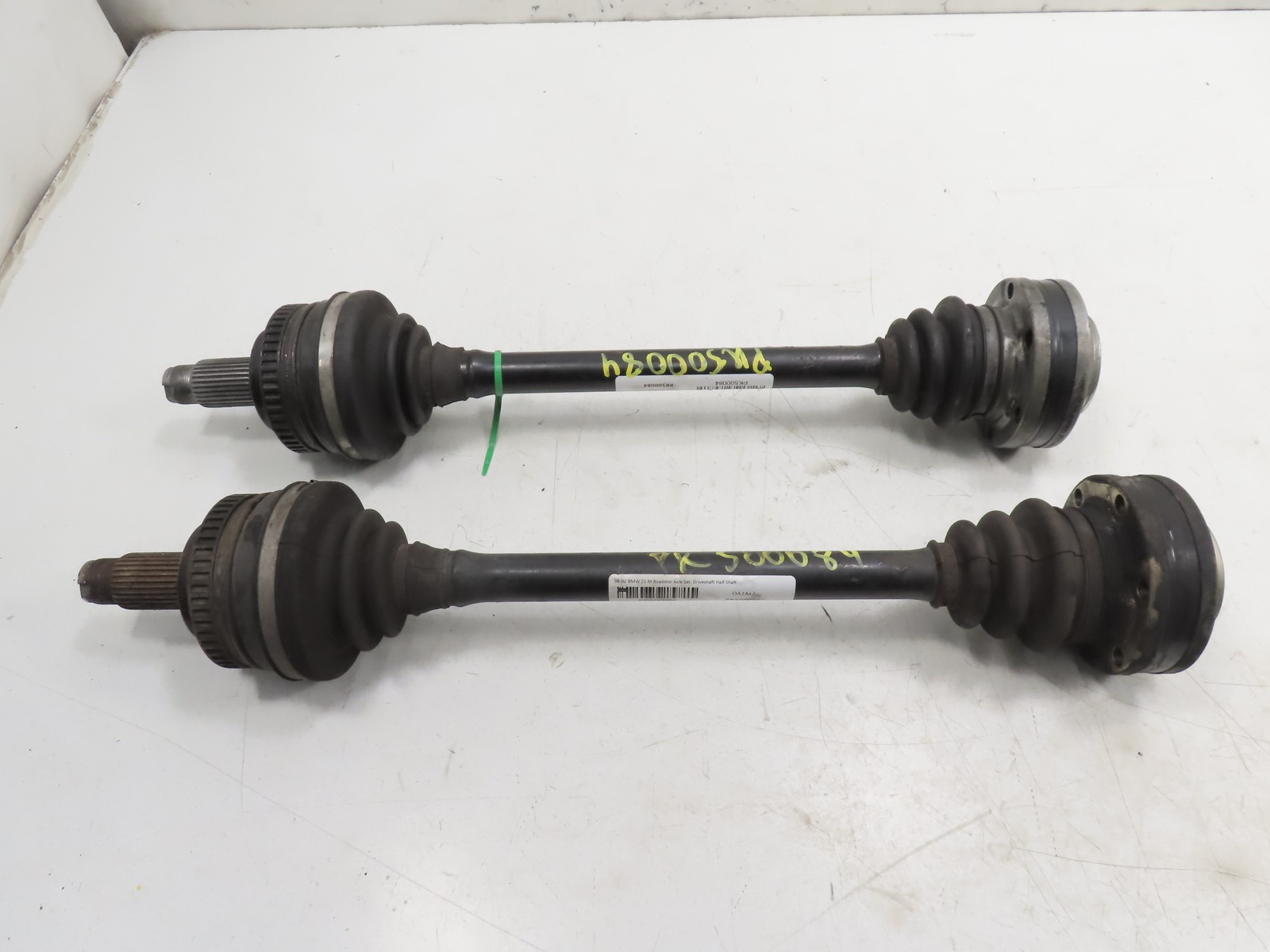 98-02 BMW Z3 M Roadster Axle Set, Driveshaft Half Shaft 33212228018 OEM 98-02 BMW Z3 M Roadster Axle Set, Driveshaft Half Shaft 33212228018 OEM