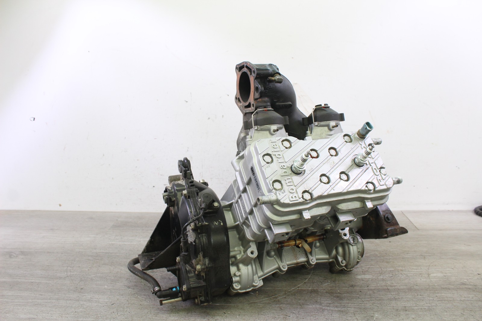 2004 SEA-DOO GTI RFI Motor Engine Assembly 270000599