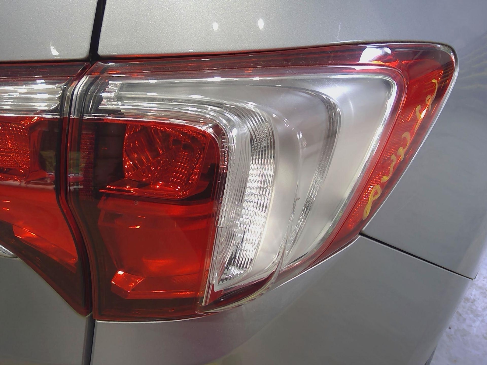 16-18 Acura RDX Tail Light Assembly Right Passenger Side Genuine OEM 33500TX4A51