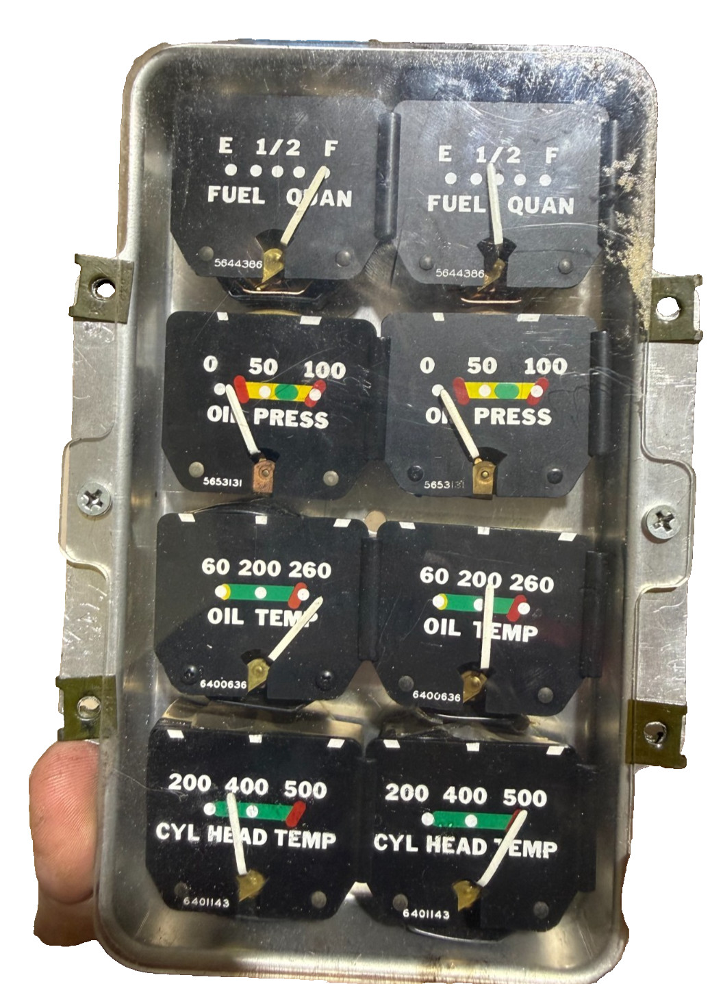 550575 Oil Temperature Gauge Piper Aircraft 8 Gauge Instrument Cluster 550575 Oil Temperature Gauge Piper Aircraft 8 Gauge Instrument Cluster