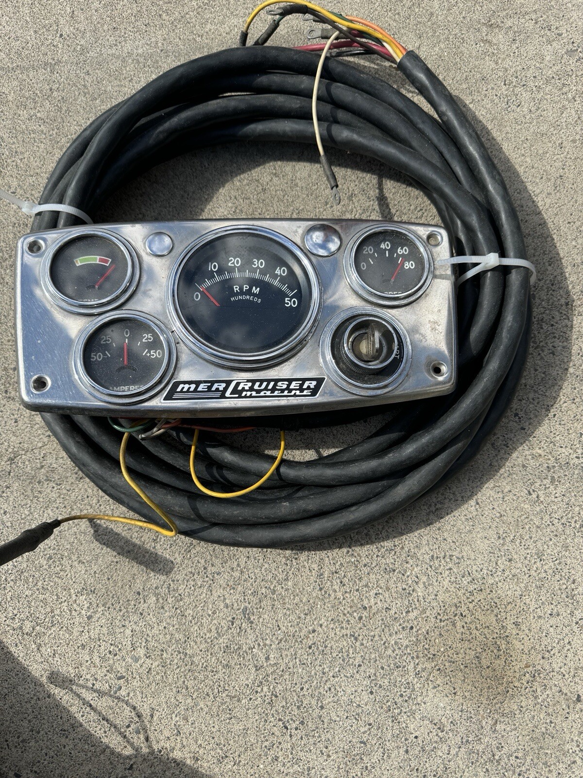  USED VINTAGE FRESHWATER MERCRUISER  CHROME DASH WITH GAUGES VERY CLEAN