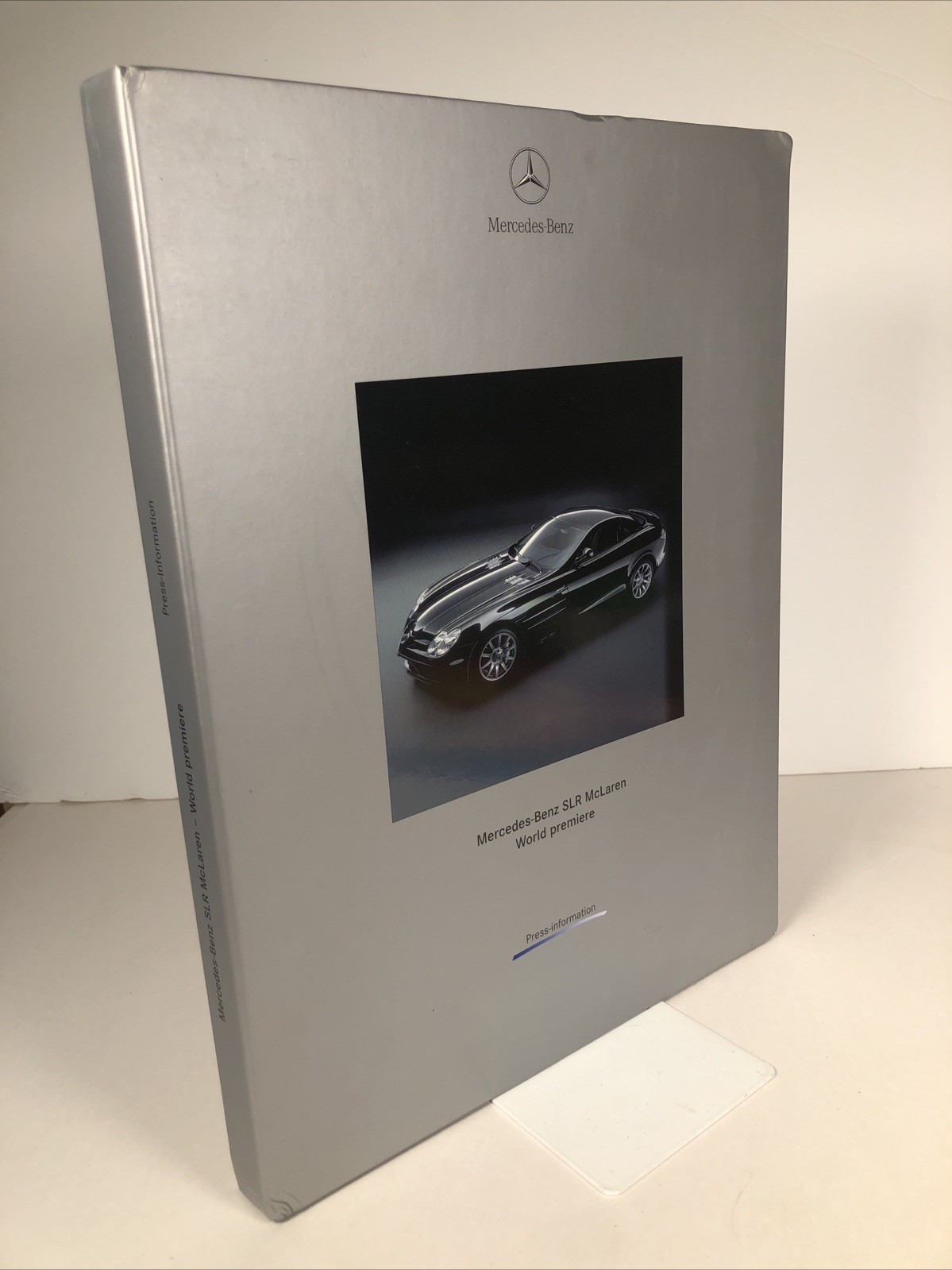 Mercedes-Benz SLR Mclaren World Premiere Press Pack ENGLISH Book Photographs CD Mercedes-Benz SLR Mclaren World Premiere Press Pack ENGLISH Book Photographs CD