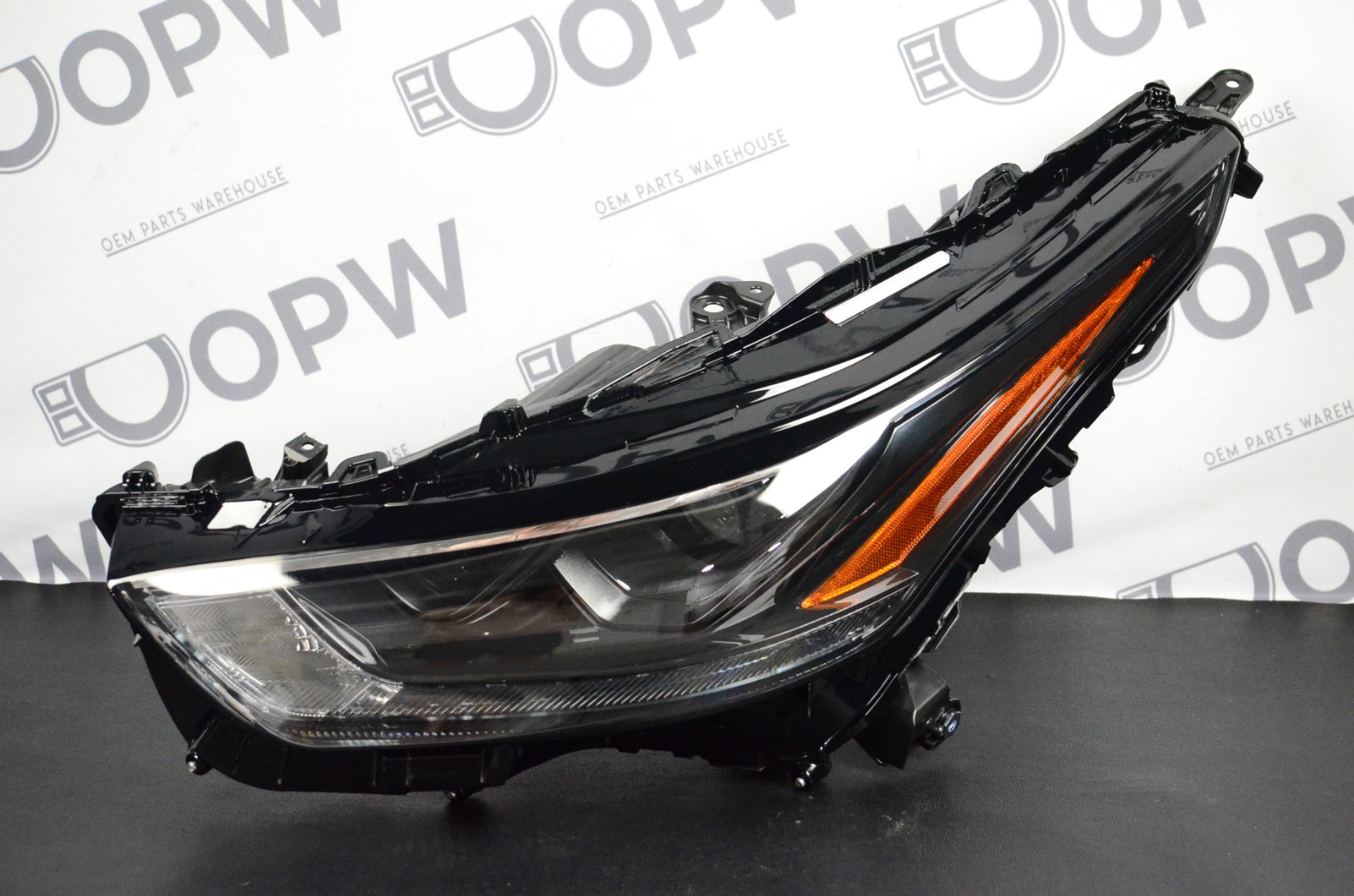 Perfect Genuine 2021-2025 Toyota Highlander LED Headlight w/o AFS Black LH OEM
