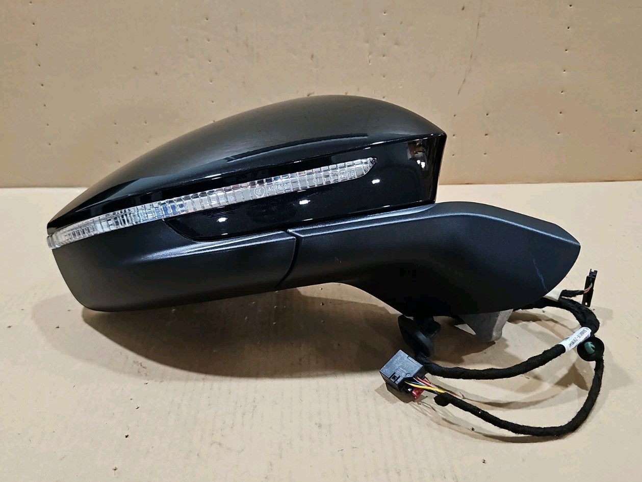 2022-2026 VOLKSWAGEN ID4 RIGHT HAND HEATED BSM POWER SIDE MIRROR ASSY 11K857502C