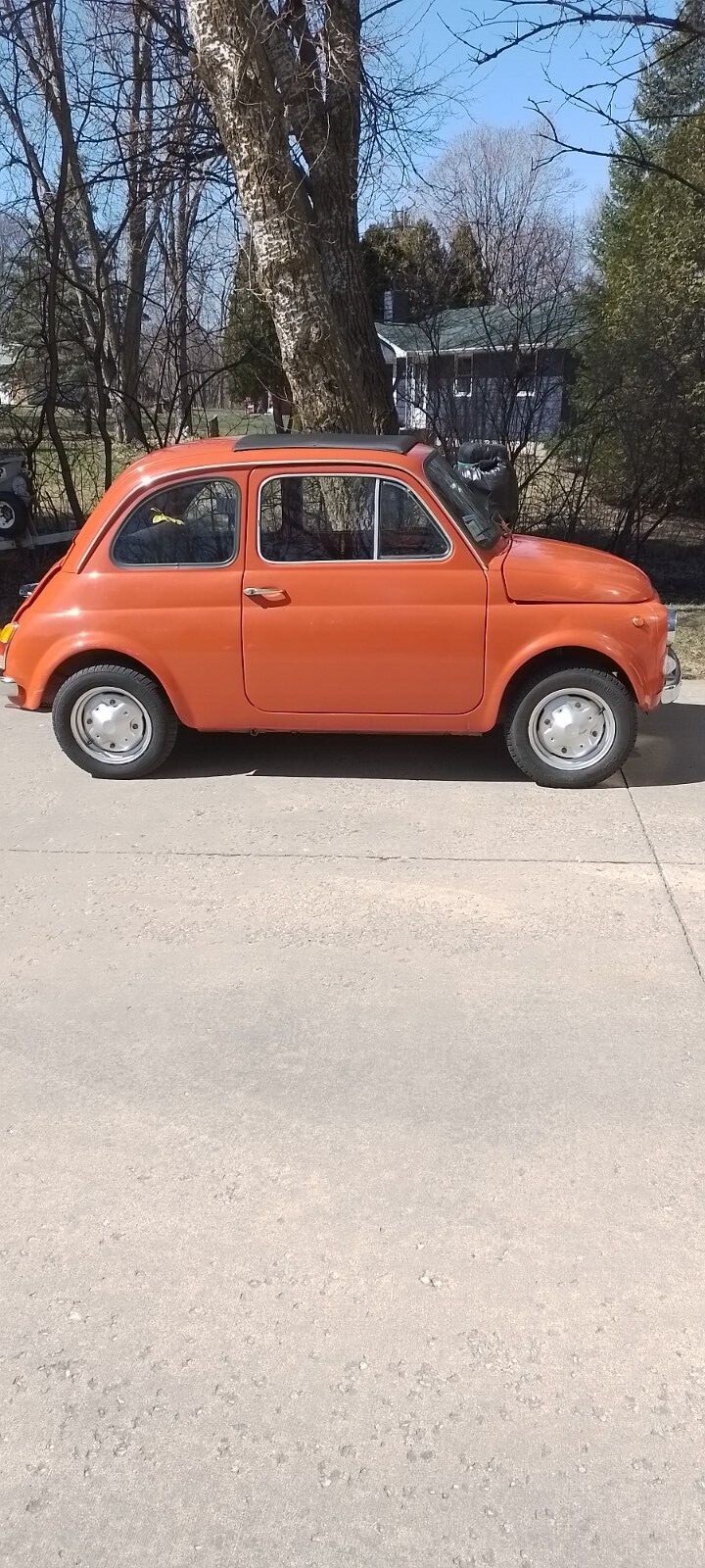collector cars trucks used 1973 Fiat 500 L with sunroof imported from Italy 