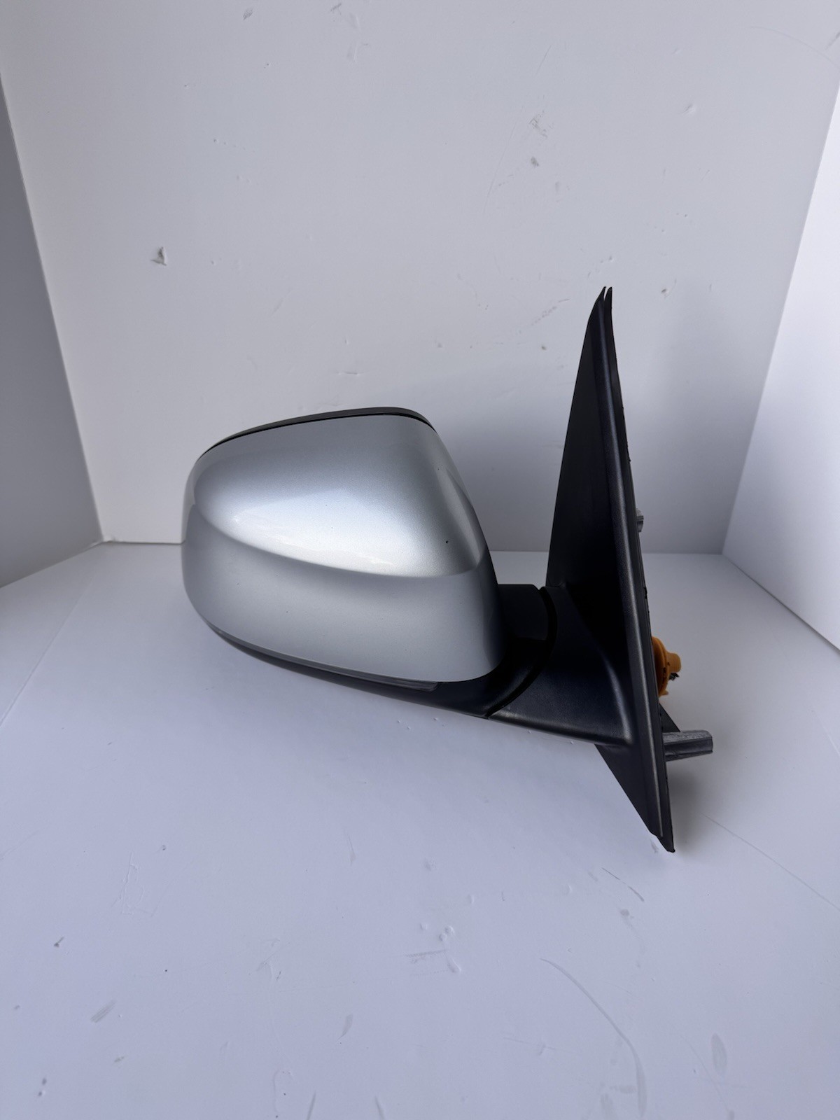 2015-2017 BMW X3 F25 PASSENGER RH Side Mirror SILVER Heated W/ camera OEM 2015-2017 BMW X3 F25 PASSENGER RH Side Mirror SILVER Heated W/ camera OEM