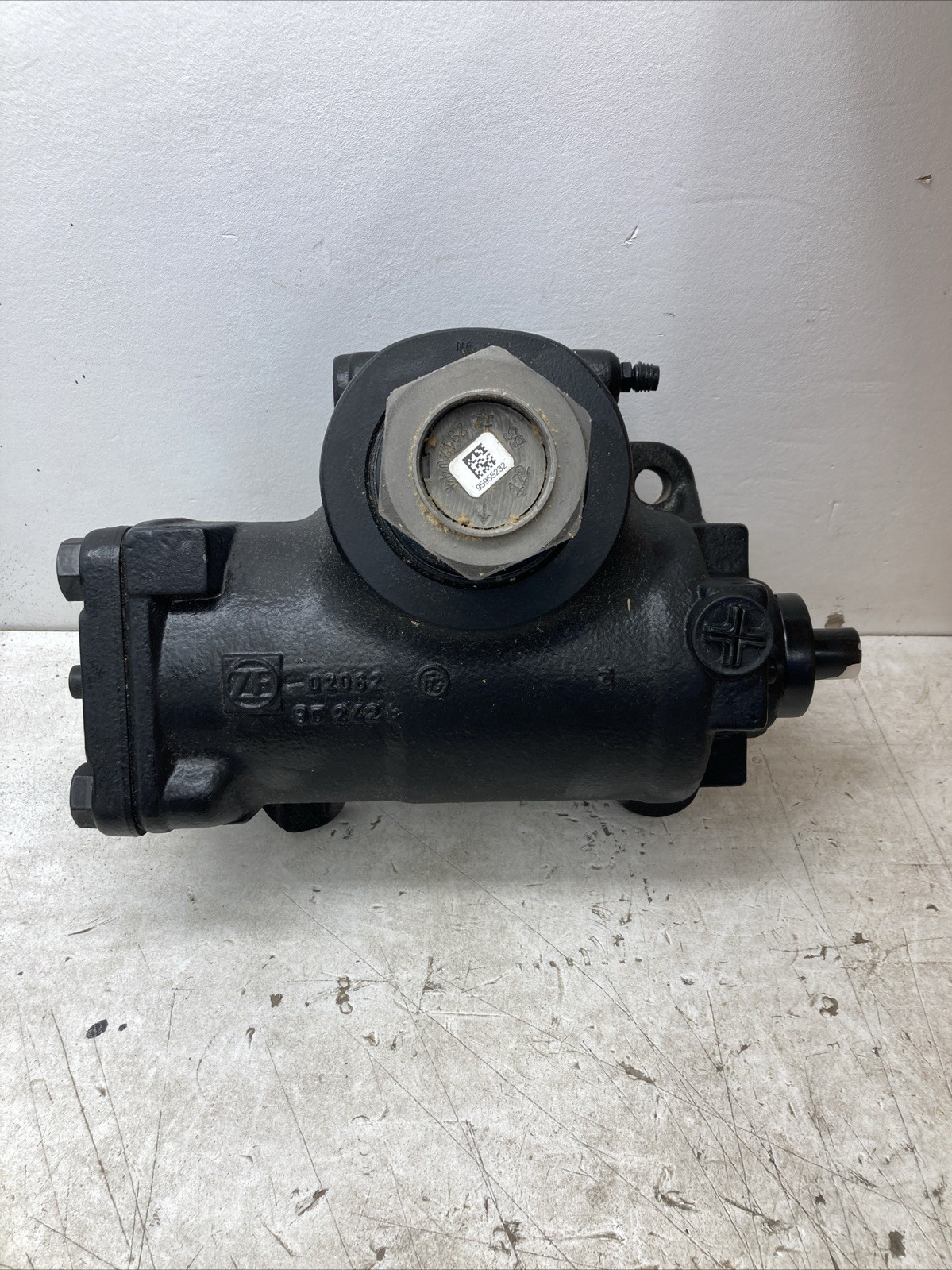 Workhorse Steering Gear W0003733 (New Old Stock)