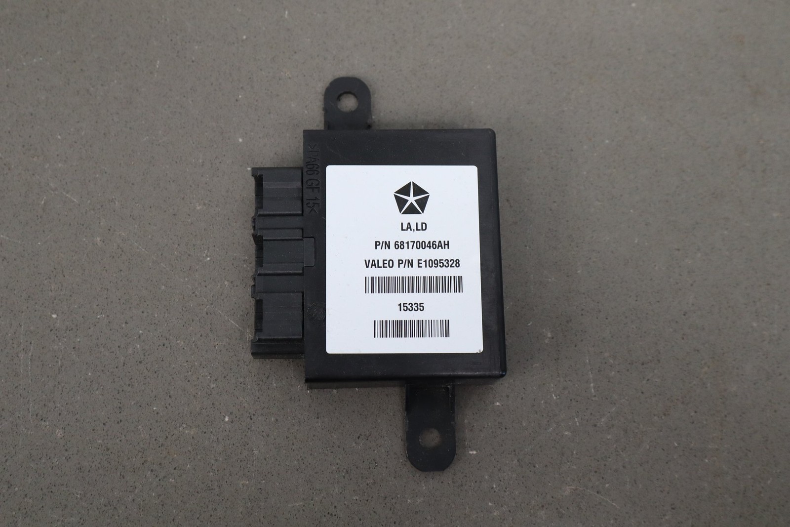 2015-16 Dodge Challenger Park Assist Module 68170046AH