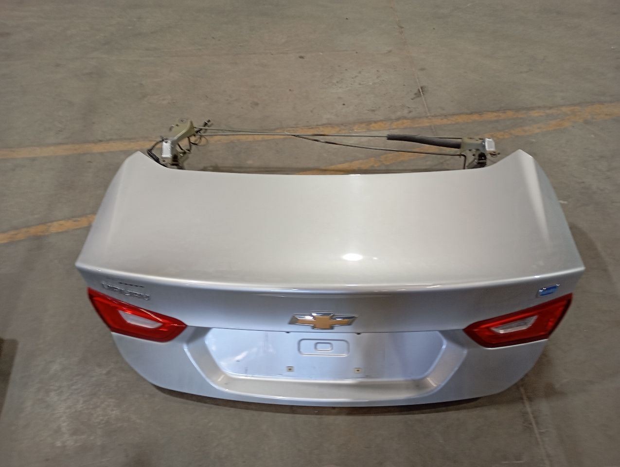 Trunk/Hatch/Tailgate Without Spoiler Fits 16-25 MALIBU 4055982