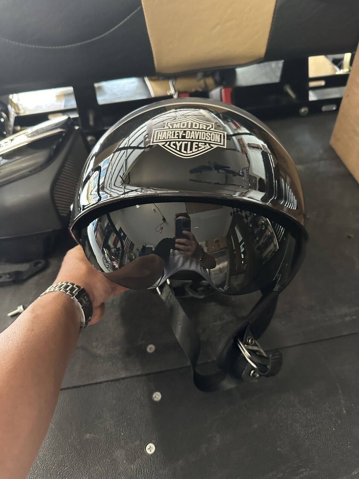 🚨HARLEY DAVIDSON Motorcycle Helmet XL Ventilated Built In Sun Visor Like New