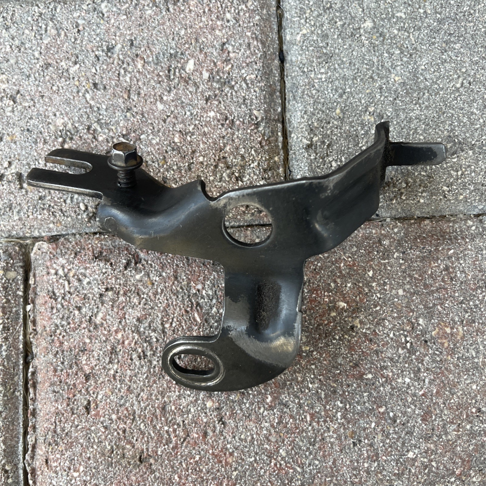 1987-93 Ford Mustang AOD Automatic TV Kickdown Cable Mount Bracket 5.0L OEM 1987-93 Ford Mustang AOD Automatic TV Kickdown Cable Mount Bracket 5.0L OEM