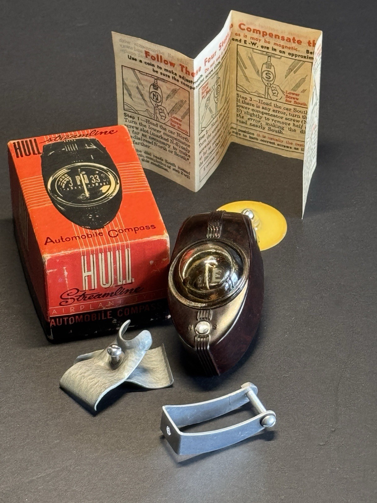 Vintage Antique Hull Streamline Bakelite Automobile Compass Complete In Box