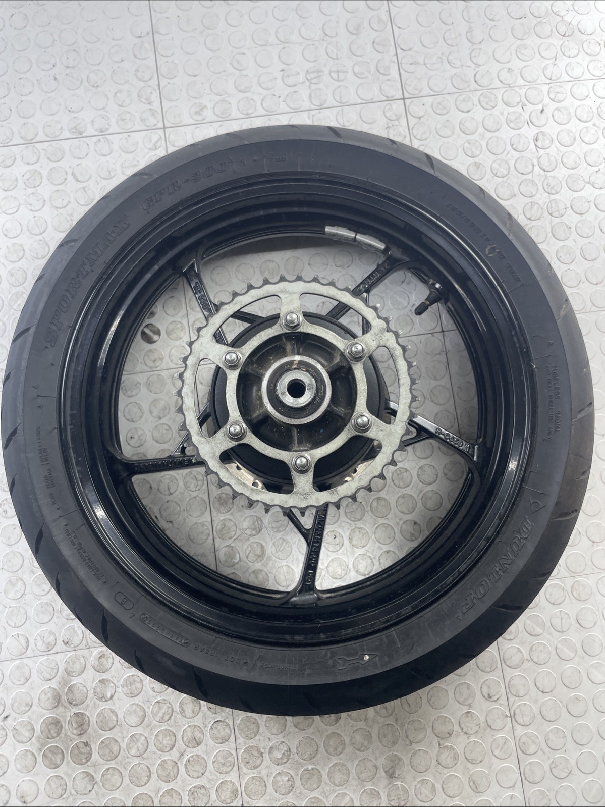 2024 24 23-26 Kawasaki Ninja EX400 Zx4R Rear Back Wheel Rim Straight 17x4.00 OEM