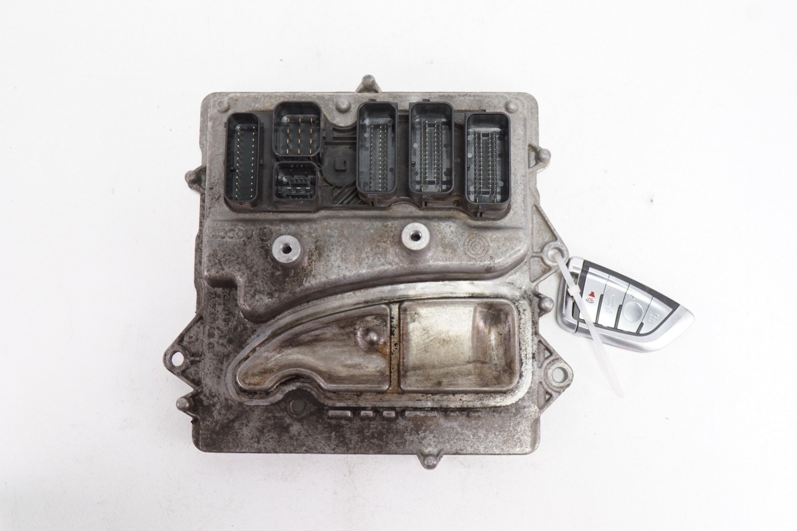 BMW 535i ECM Engine Control Module Computer w Key 3.0L 8-606-309 OEM 2013 - 2016