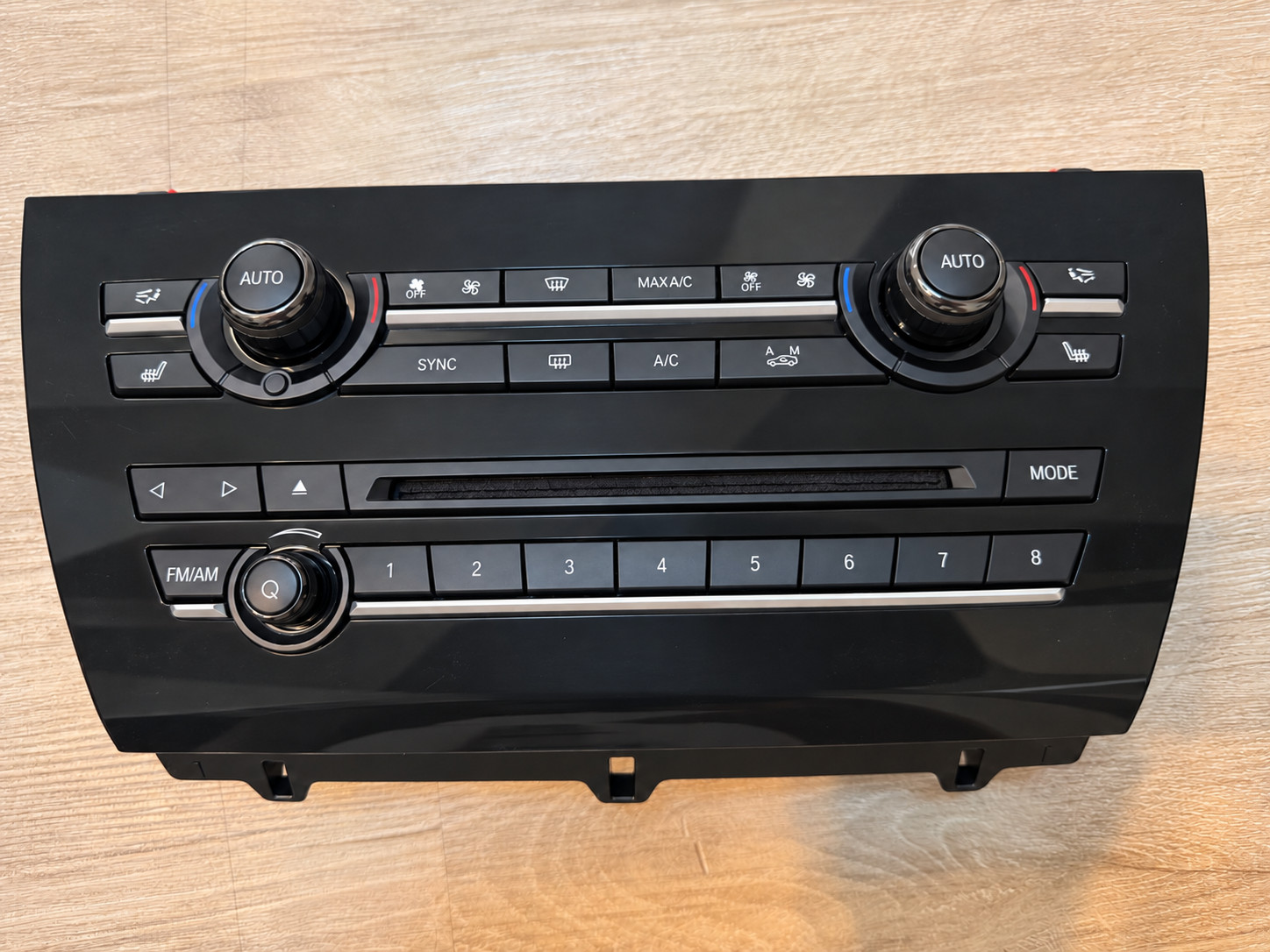 14-19 BMW F15 X5 X6 A/C AC Climate Temperature Radio Control Switch 9356383 OEM 14-19 BMW F15 X5 X6 A/C AC Climate Temperature Radio Control Switch 9356383 OEM