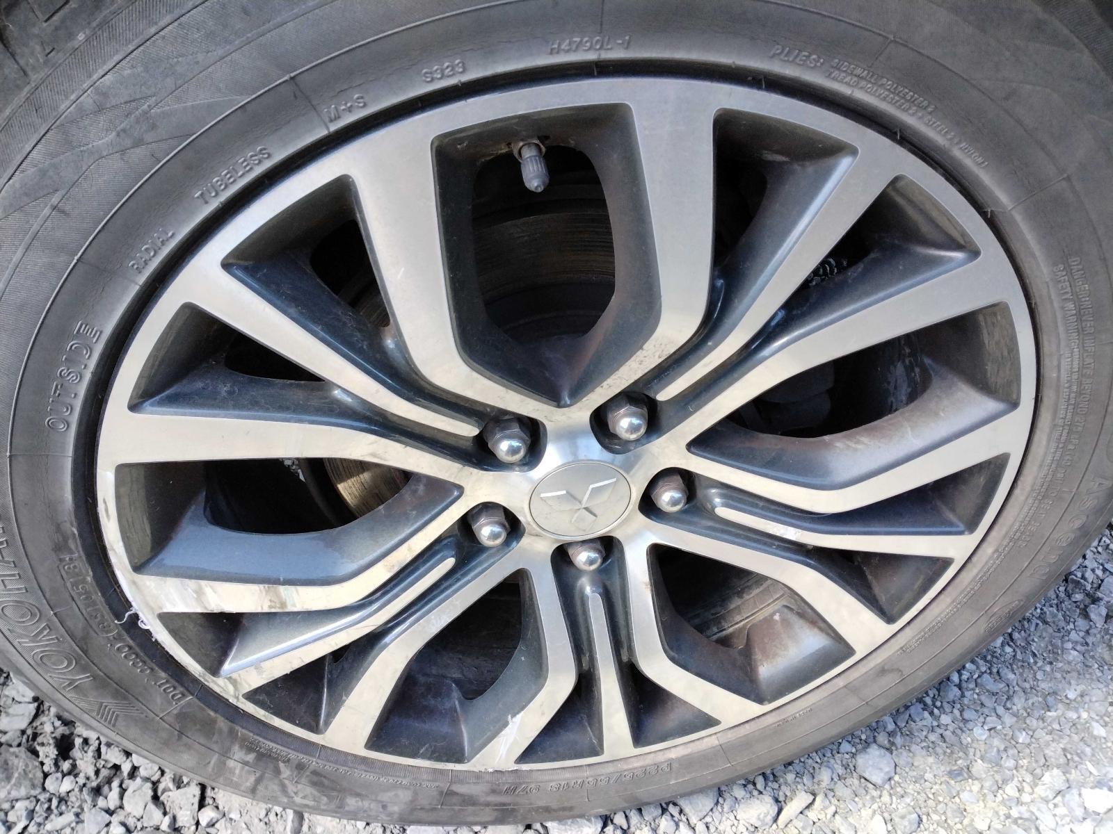 Used Wheel fits: 2017 Mitsubishi Outlander 18x7 Grade C