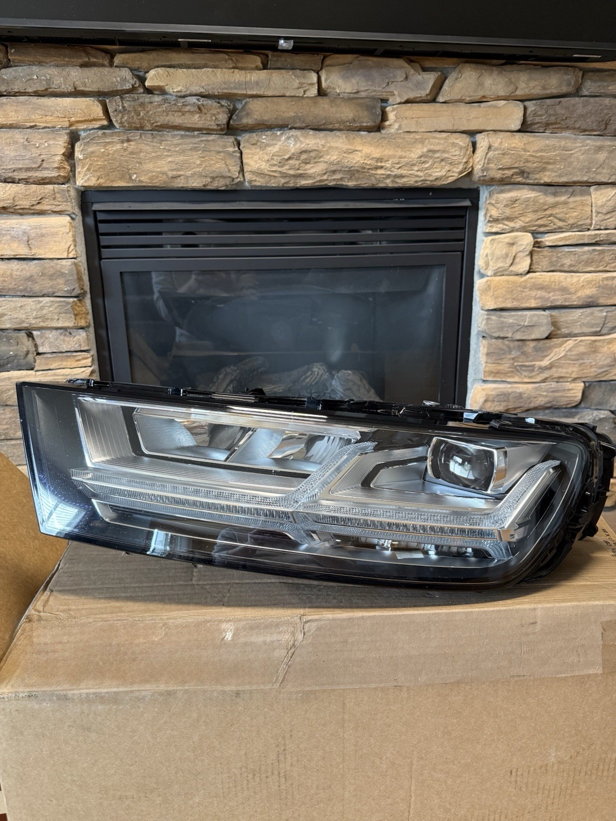 2017-2019 Audi Q7 Left Driver Full LED Headlight OEM 4M0941033B