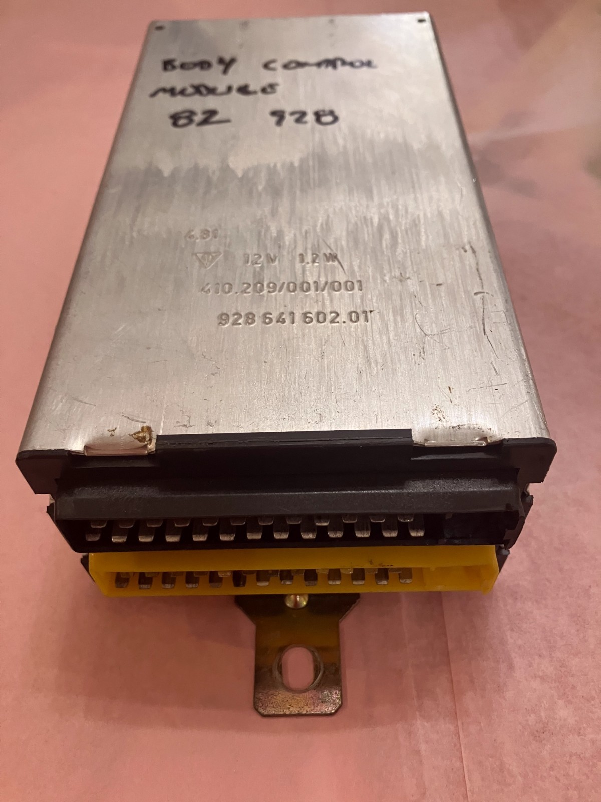 1982 -1985 PORSCHE 928 , BODY CONTROL MODULE , OEM . 928.641.602.01 1982 -1985 PORSCHE 928 , BODY CONTROL MODULE , OEM . 928.641.602.01