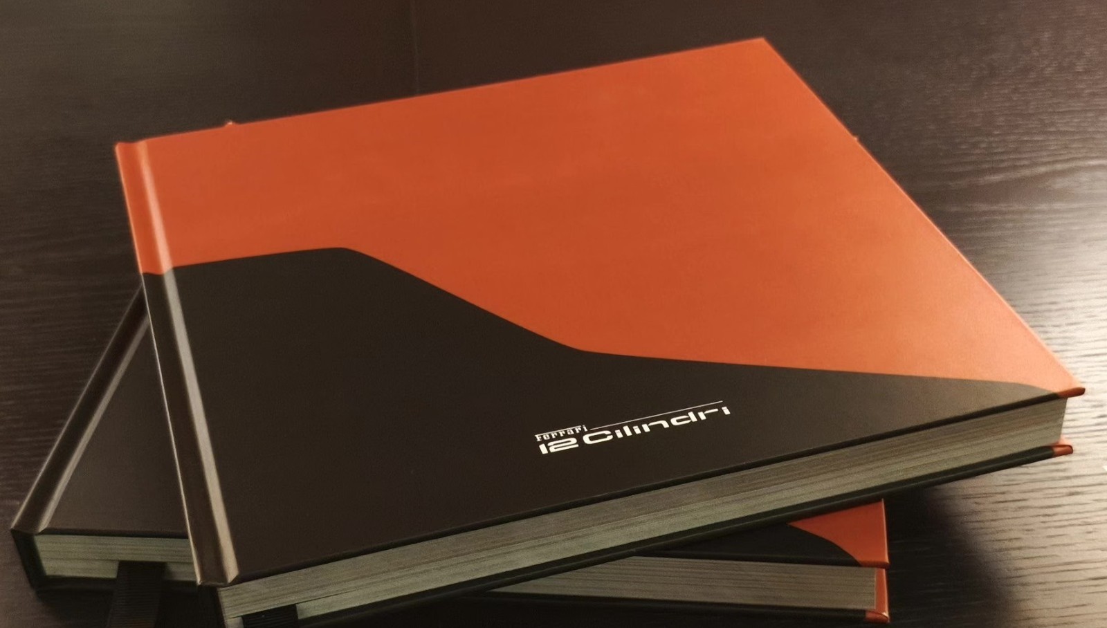 RARE Ferrari 12 Cilindri hardcover brochure prospekt RARE Ferrari 12 Cilindri hardcover brochure prospekt