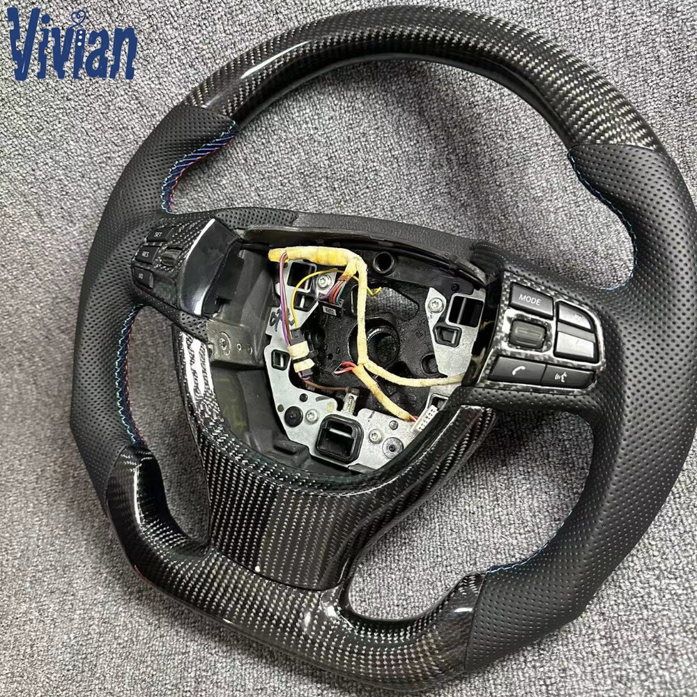 Heated Carbon Fiber Steering Wheel for BMW F10 F10 M5 F18 F07 535 520 528 535i Heated Carbon Fiber Steering Wheel for BMW F10 F10 M5 F18 F07 535 520 528 535i