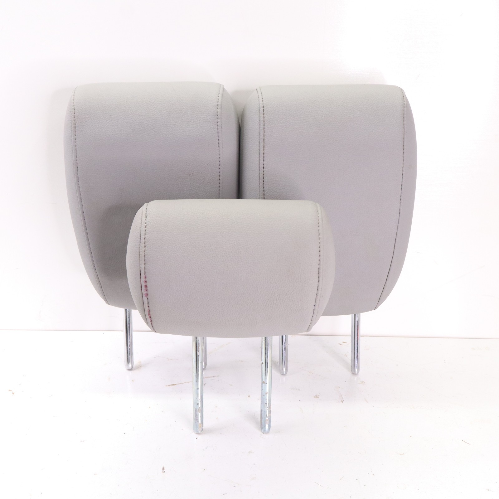 2018-2024 Honda Odyssey Gray Leather Headrest 3rd Row Light Gray OEM set