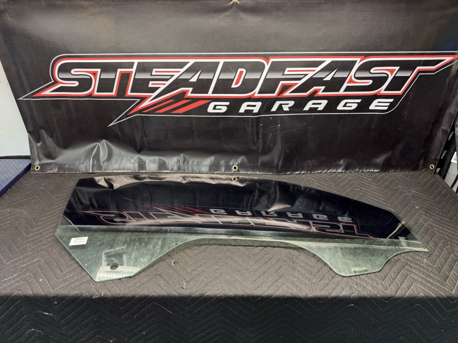 Right Passenger Side Door Window Glass 4S8845202 OEM Audi R8 LMS 2017 +