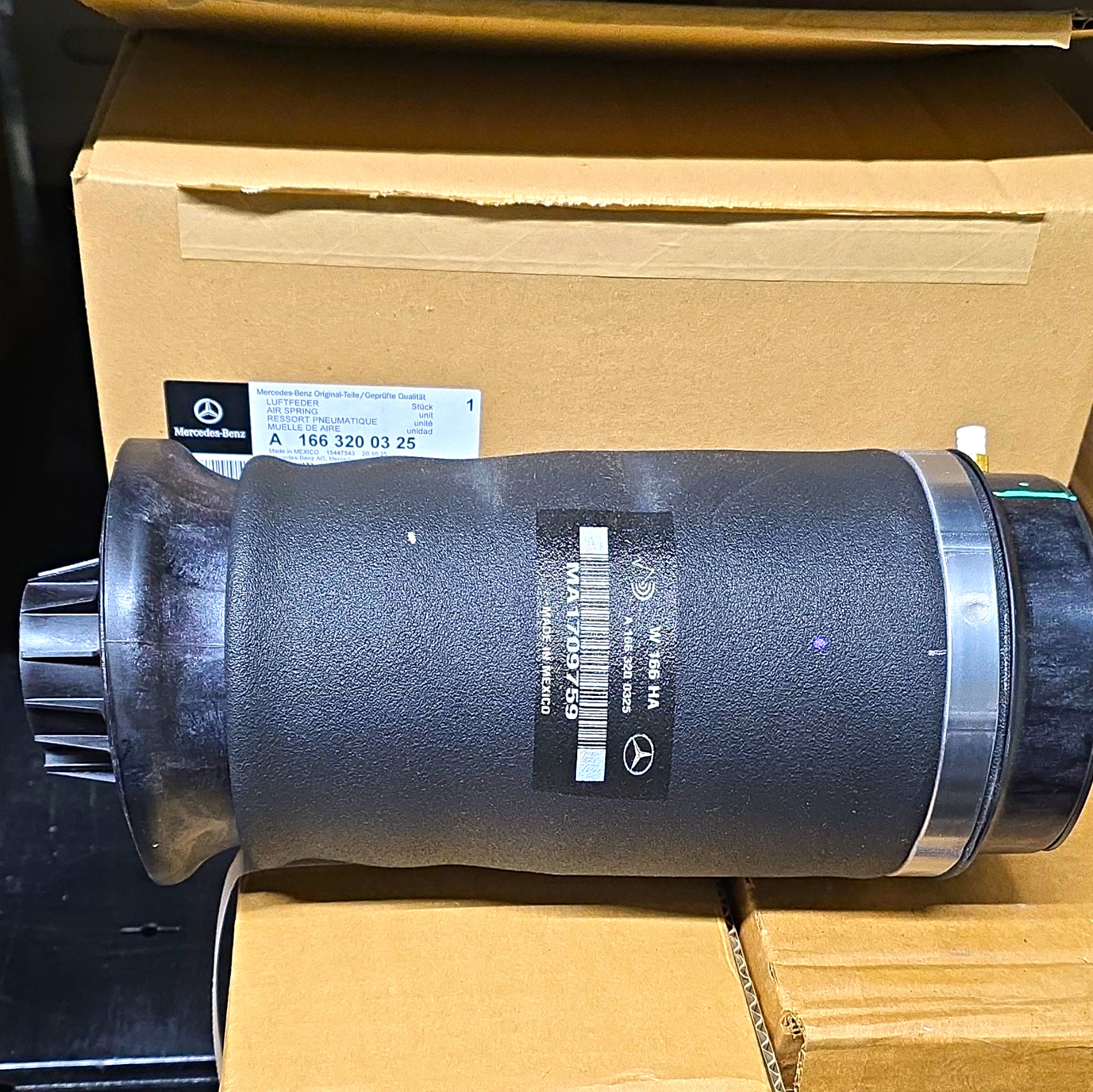 OEM  BENZ 1663200325 Rear Air Spring Suspension Bag GL ML (OR BEST OFFER)