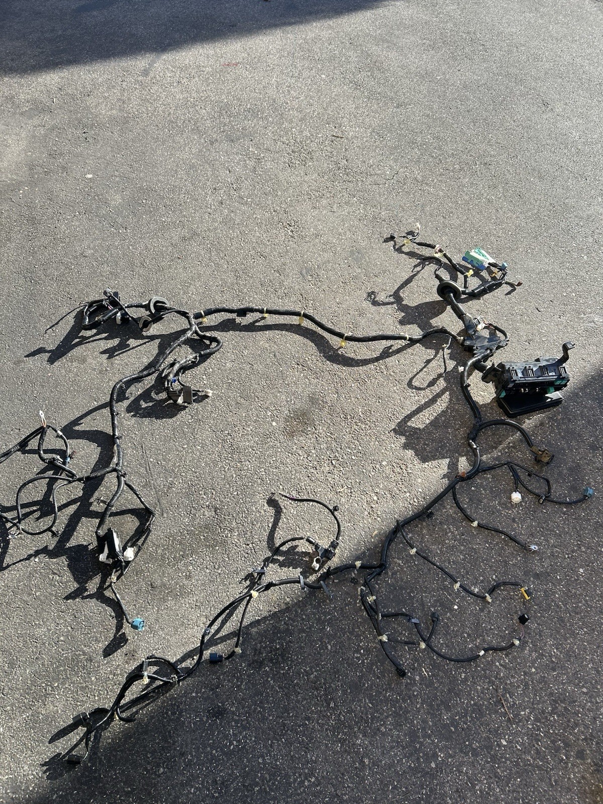 12-15 Honda Civic Sedan LX 1.8 Engine Room Wiring Harness W/Fuse Box 12-15 Honda Civic Sedan LX 1.8 Engine Room Wiring Harness W/Fuse Box