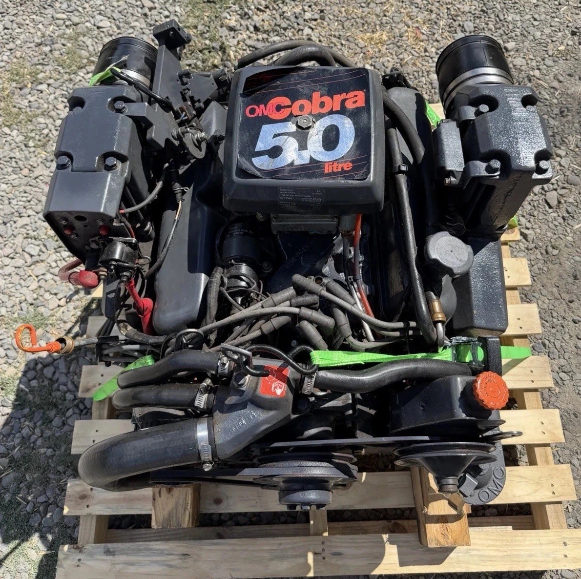 302 OMC Cobra 5.0 L V8 Boat Marine Engine No Salt 233 HRS Drop In Ready 302 OMC Cobra 5.0 L V8 Boat Marine Engine No Salt 233 HRS Drop In Ready