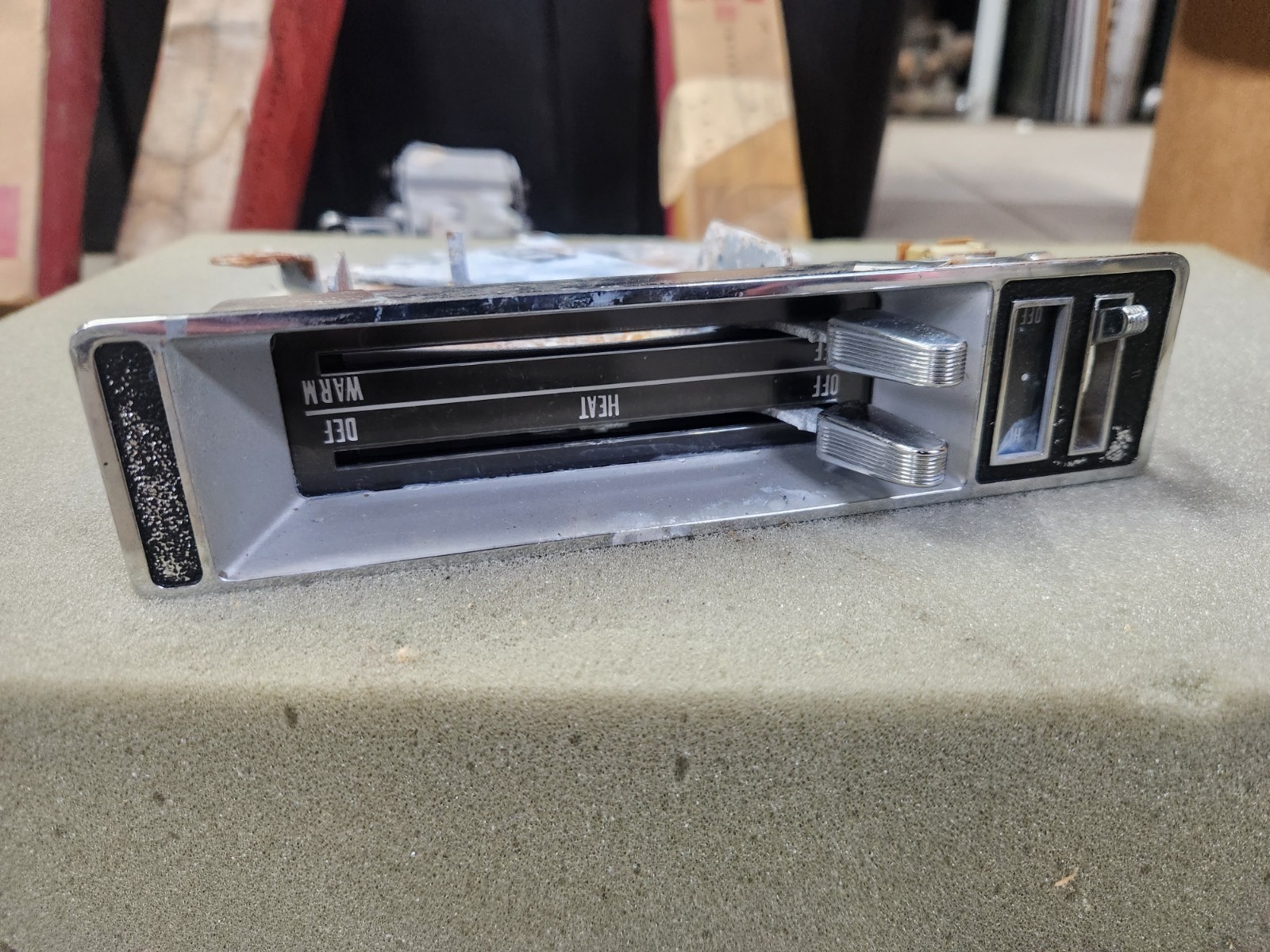 NOS 1969-1975 International Harvester Pickup Travelall Heater Control 366615C92 NOS 1969-1975 International Harvester Pickup Travelall Heater Control 366615C92