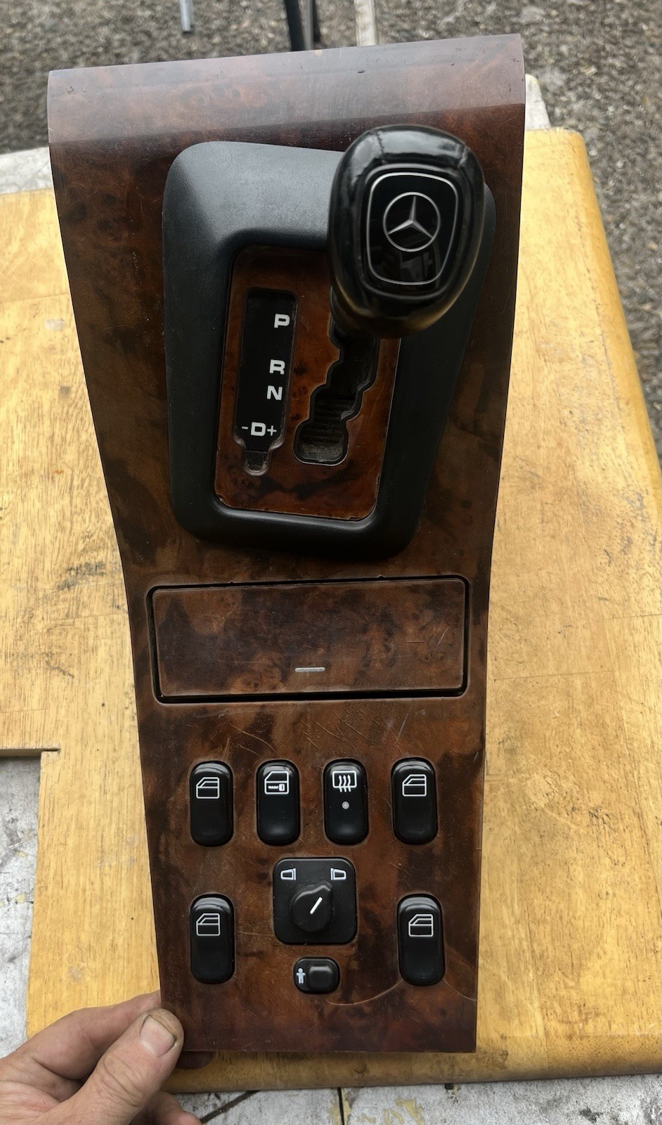 00-07 Mercedes W163 ML320 ML350 ML500 Floor Gear Shift Selector Assembly 00-07 Mercedes W163 ML320 ML350 ML500 Floor Gear Shift Selector Assembly
