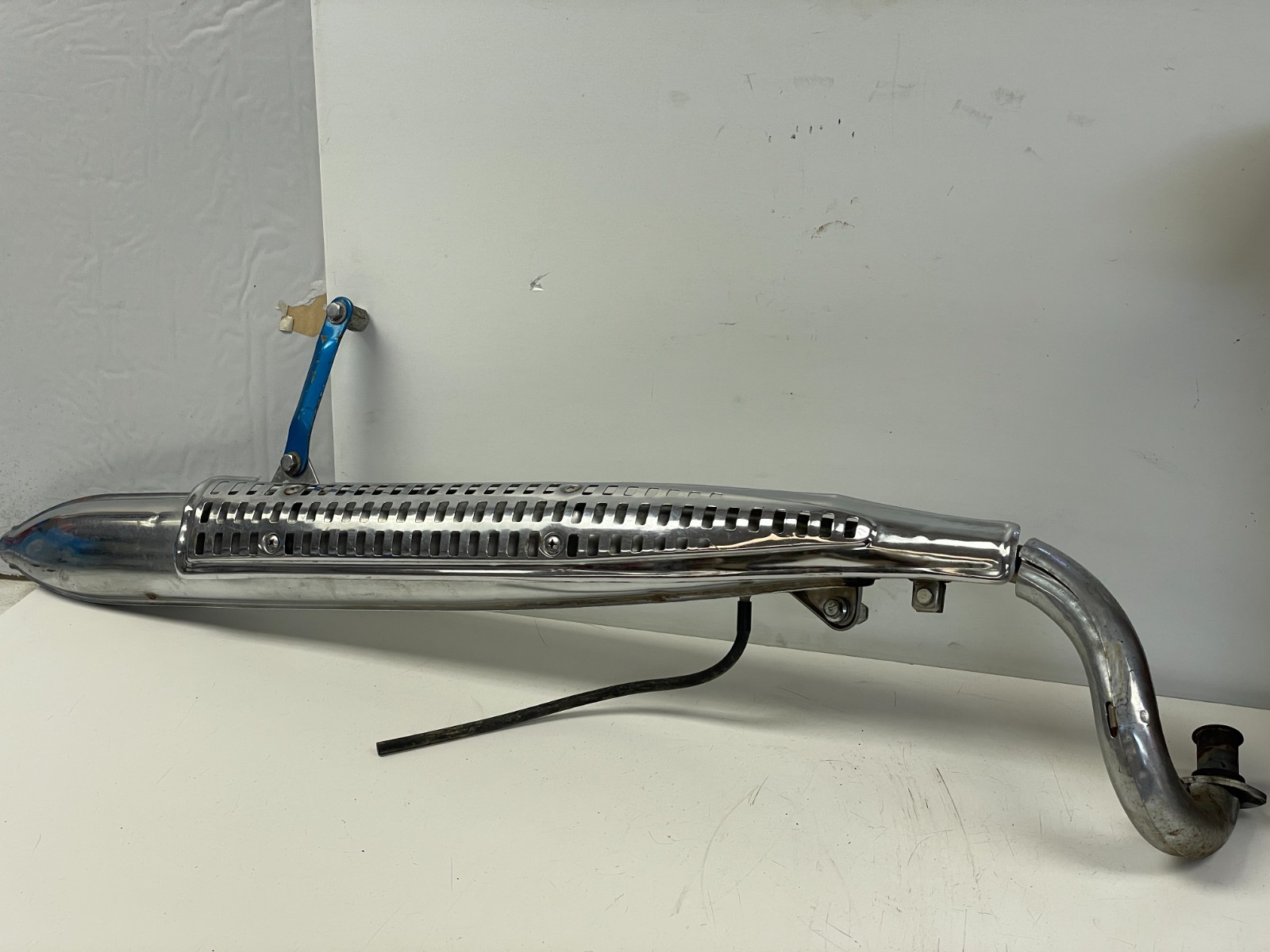 1970 Honda CL70 Exhaust OEM Used HM111 K1 with all Mounting Hardware 1970 Honda CL70 Exhaust OEM Used HM111 K1 with all Mounting Hardware