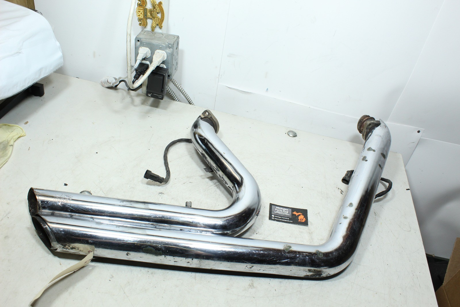 12-17 Harley Dyna Vance & Hines Chrome Staggered Short Shot Exhaust Set Modified