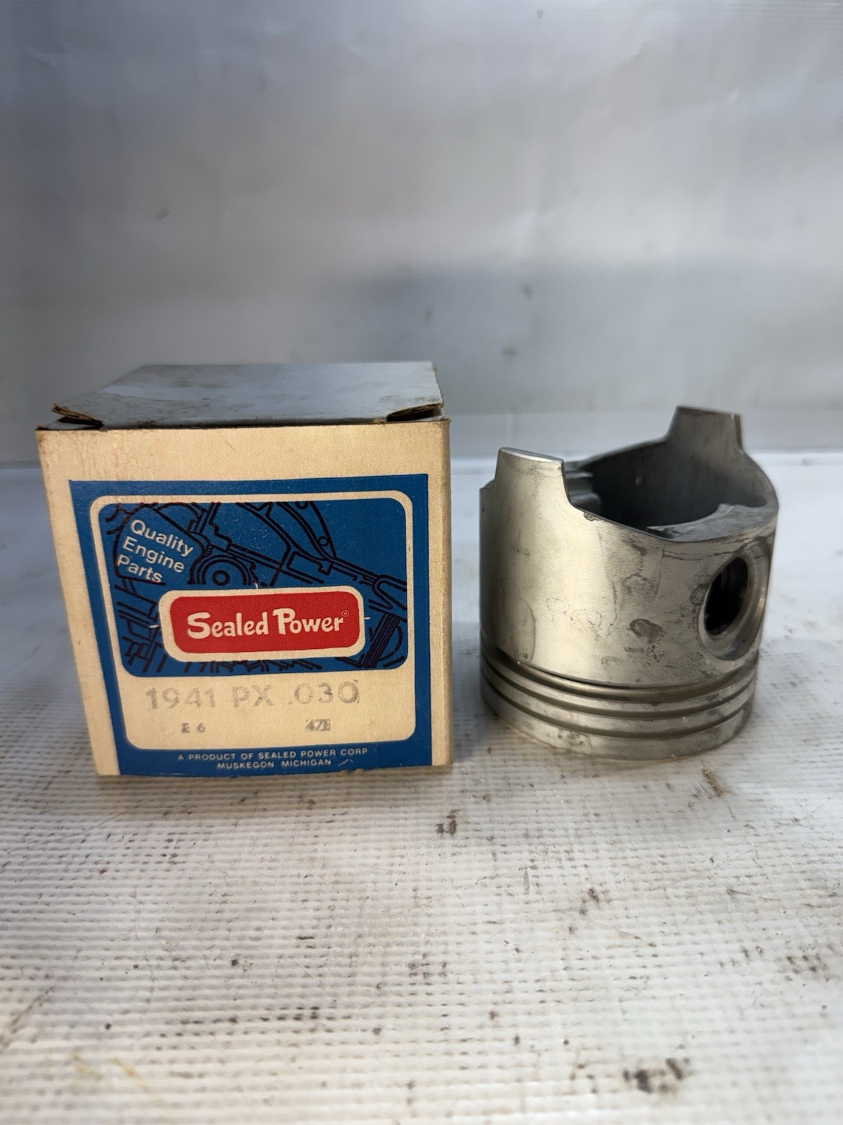 NOS Sealed Power 1941PX  .030 Piston *Quantity 6*