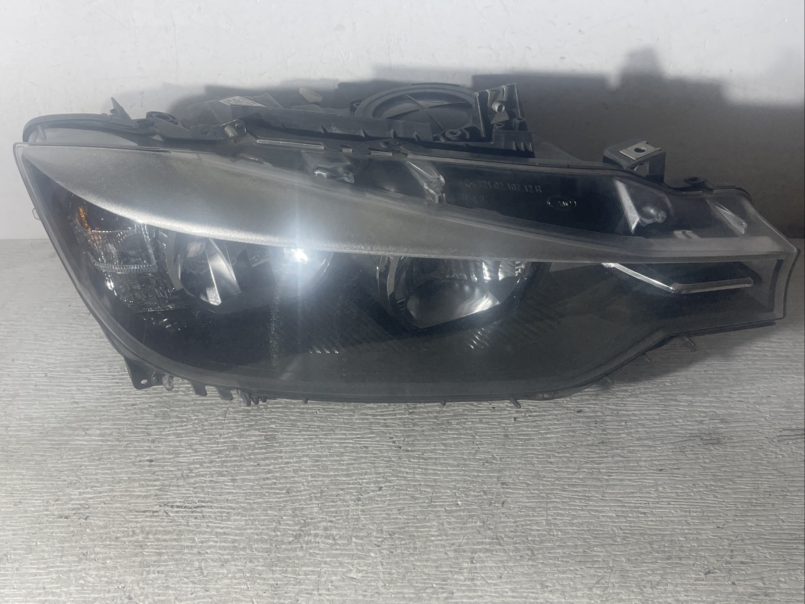 2012 - 2015 BMW 320i 328i 335i RH Passenger Halogen Headlight 63117338710 OEM