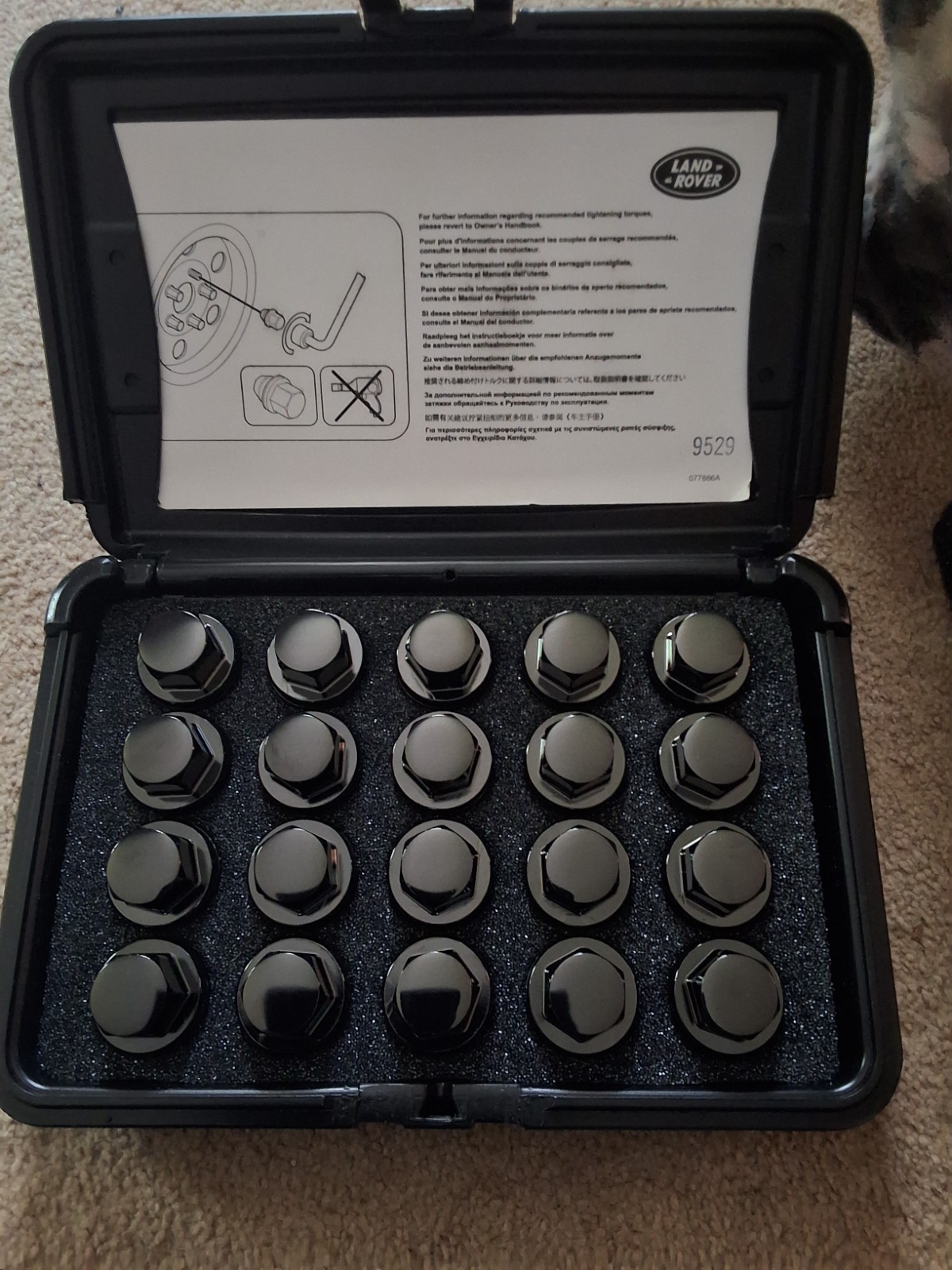 LAND ROVER RANGE ROVER GLOSS BLACK LUG NUTS (Set of 20) - VPLWW0078/ VPLGW0169