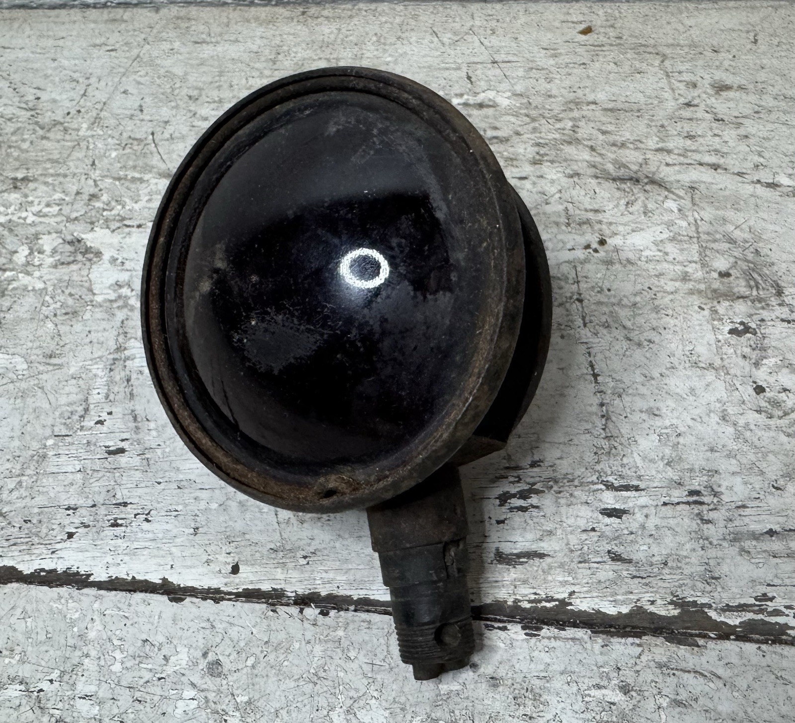 Vintage 1920’s 1930’s Taillight Fog Light Assembly Red Lens 3.25” Round Rat Rod Vintage 1920’s 1930’s Taillight Fog Light Assembly Red Lens 3.25” Round Rat Rod