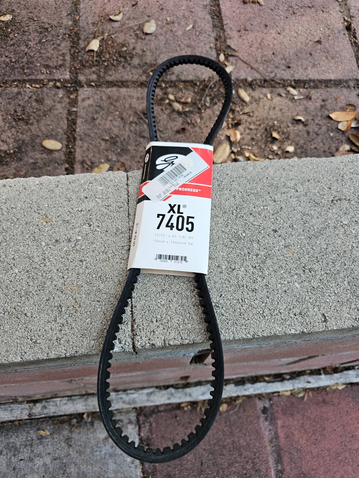 Genuine OEM Original Gates XL 7405 / 11A1030 V-Belt 13/32