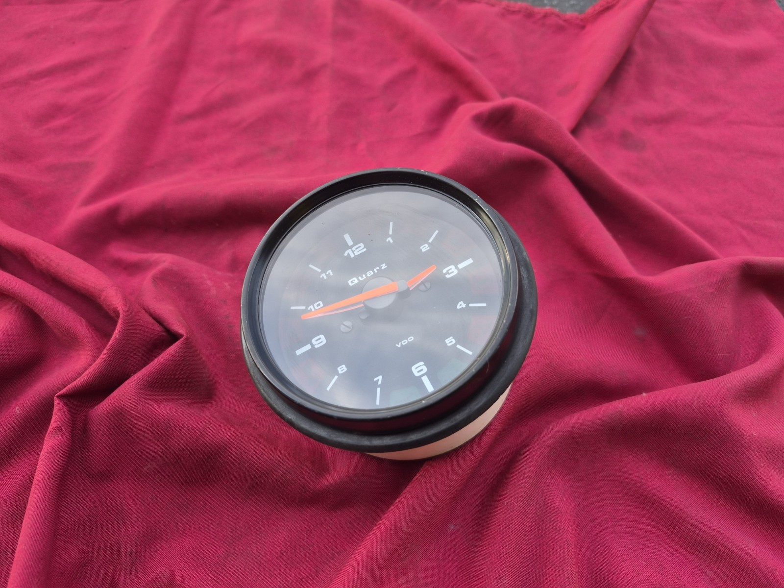 Porsche 964 993 Watch VDO Quartz Speedometer 96464170100