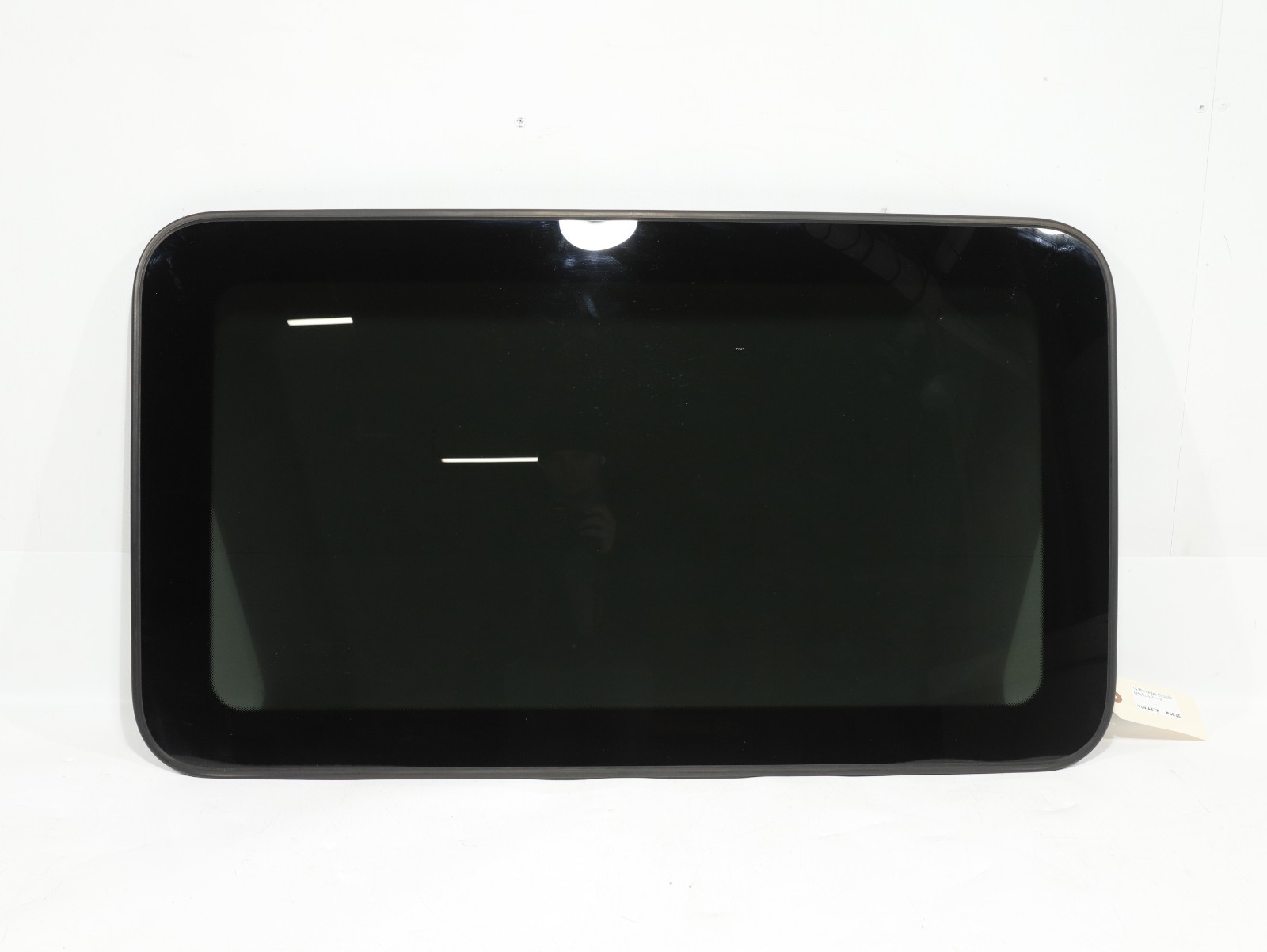 2012–2018 Mercedes W218 CLS550 Panoramic Sunroof Center Window Glass OEM 2012–2018 Mercedes W218 CLS550 Panoramic Sunroof Center Window Glass OEM