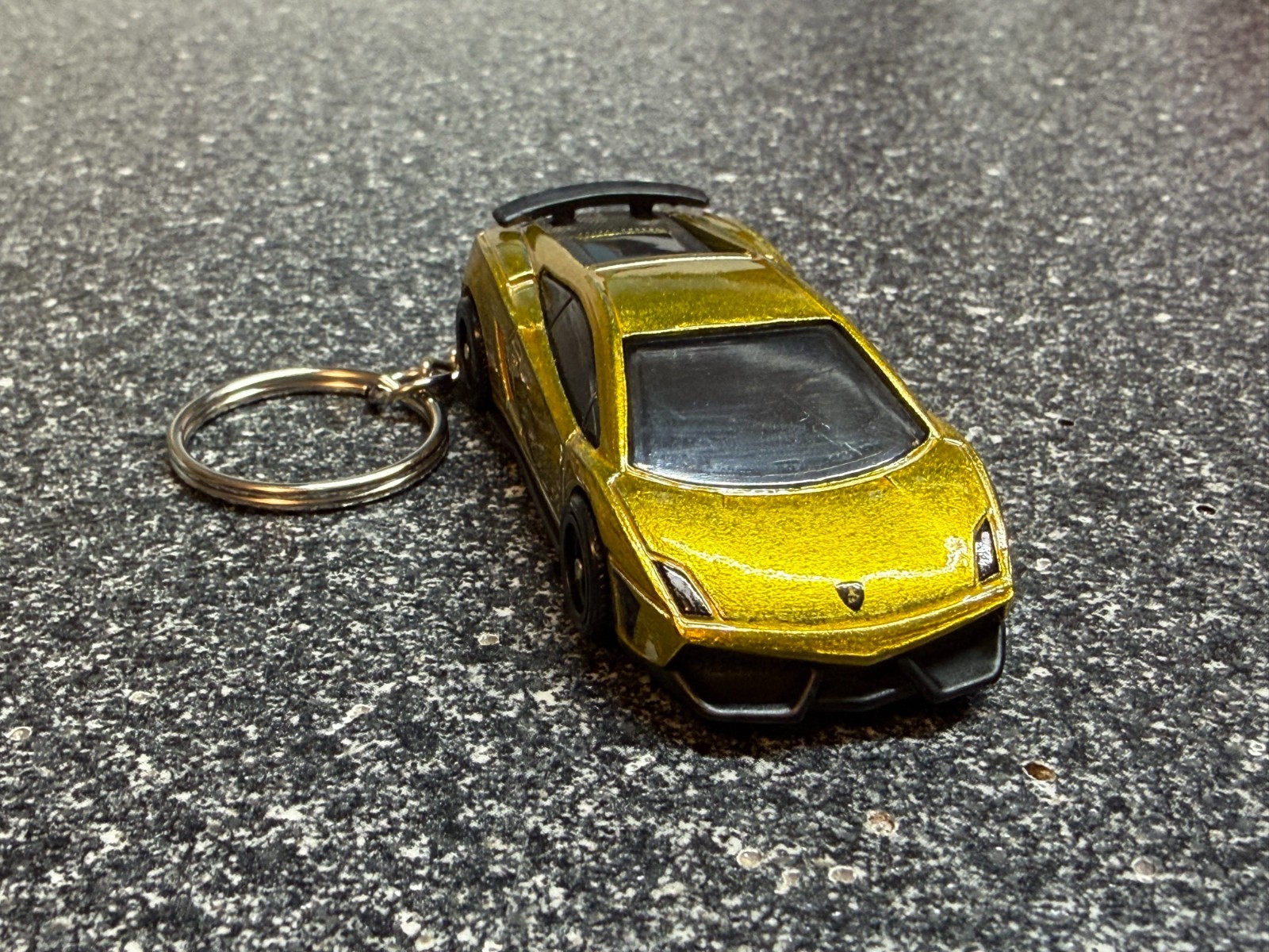 Lamborghini Gallardo Superleggera Keychain Gold Hot Wheels Matchbox LP570 Lamborghini Gallardo Superleggera Keychain Gold Hot Wheels Matchbox LP570