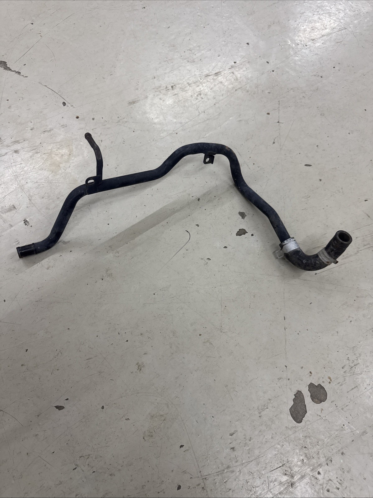 EJ 25 04-08 Subaru Water Pump Bypass Pipe Forester Impreza Legacy OEM 14065AA240