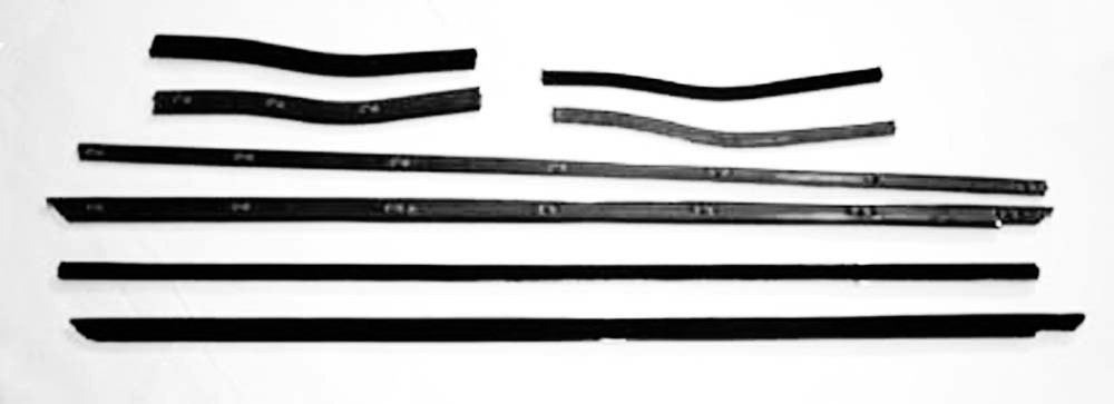 NEW 1971 - 1973 Mustang Beltline Weatherstrip Coupe Hardtop 8 Pc Kit Door Seals NEW 1971 - 1973 Mustang Beltline Weatherstrip Coupe Hardtop 8 Pc Kit Door Seals