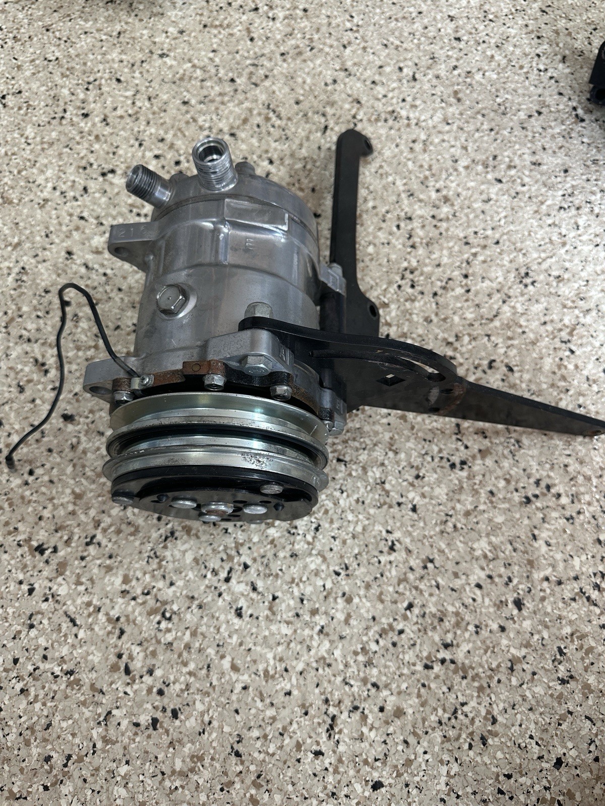 Vintage Air Sanden SD 508 Compressor From  1968 Camaro May Fit Other Engines